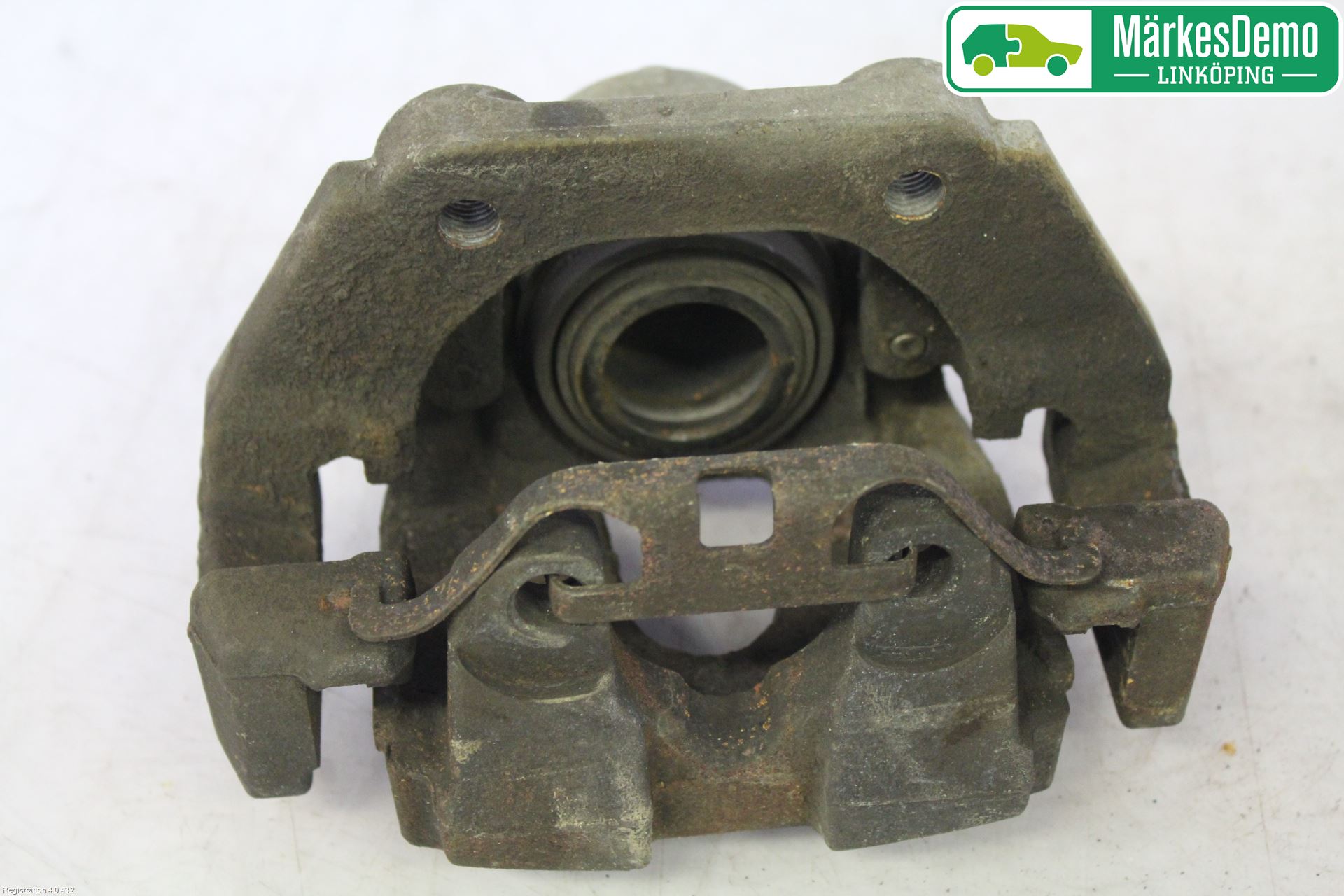 BMW 5 F10/F11/F18 09-17 Bromsok Bak Vänster