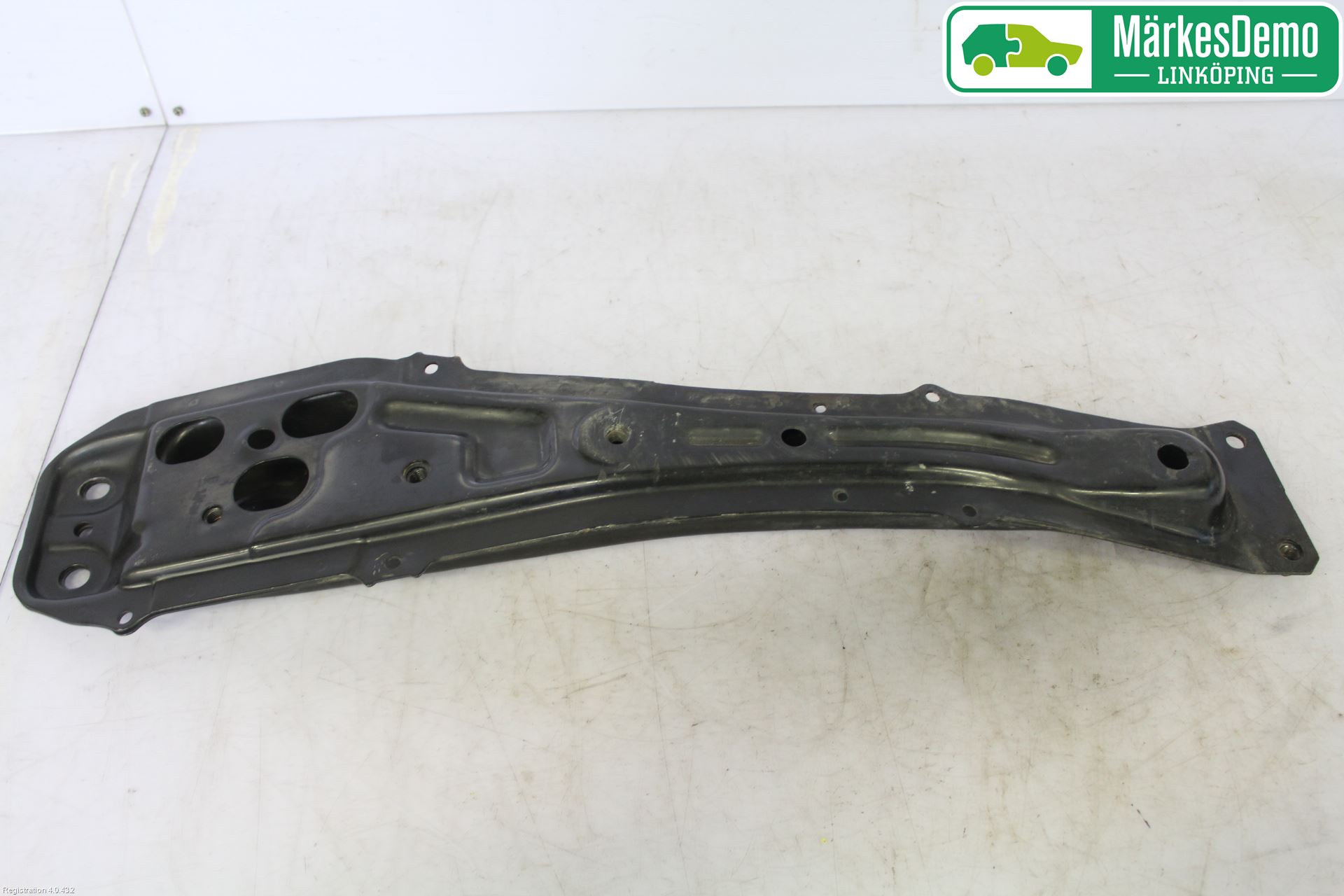 Toyota AVENSIS 07-08 Motorbalk