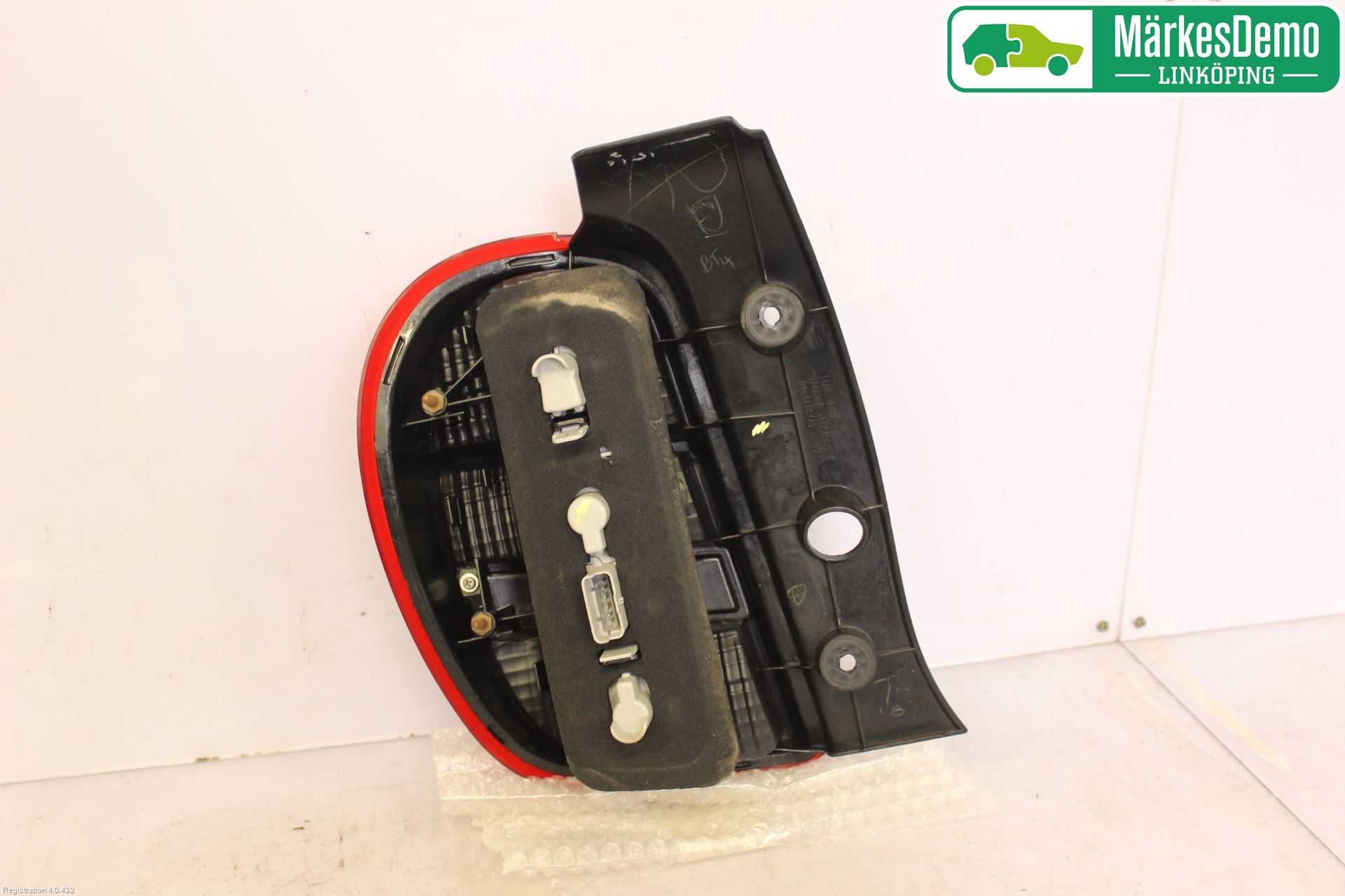 Nissan MICRA 11-16 Bakljus Höger