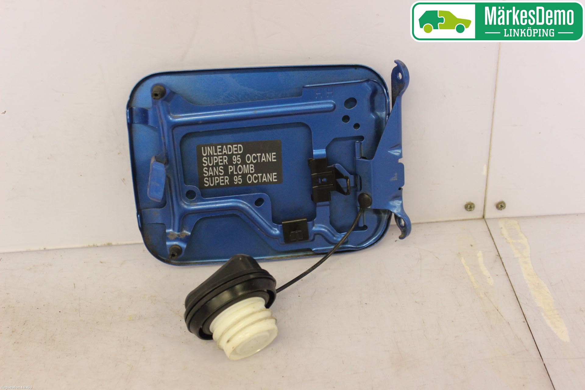 Nissan MICRA 11-16 Tanklucka