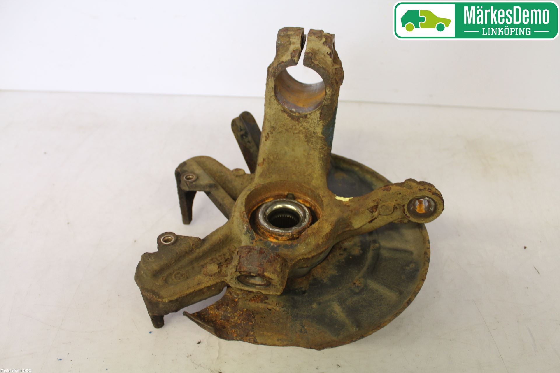 Skoda FABIA 07-14 Styrspindel Lagerhus Hö