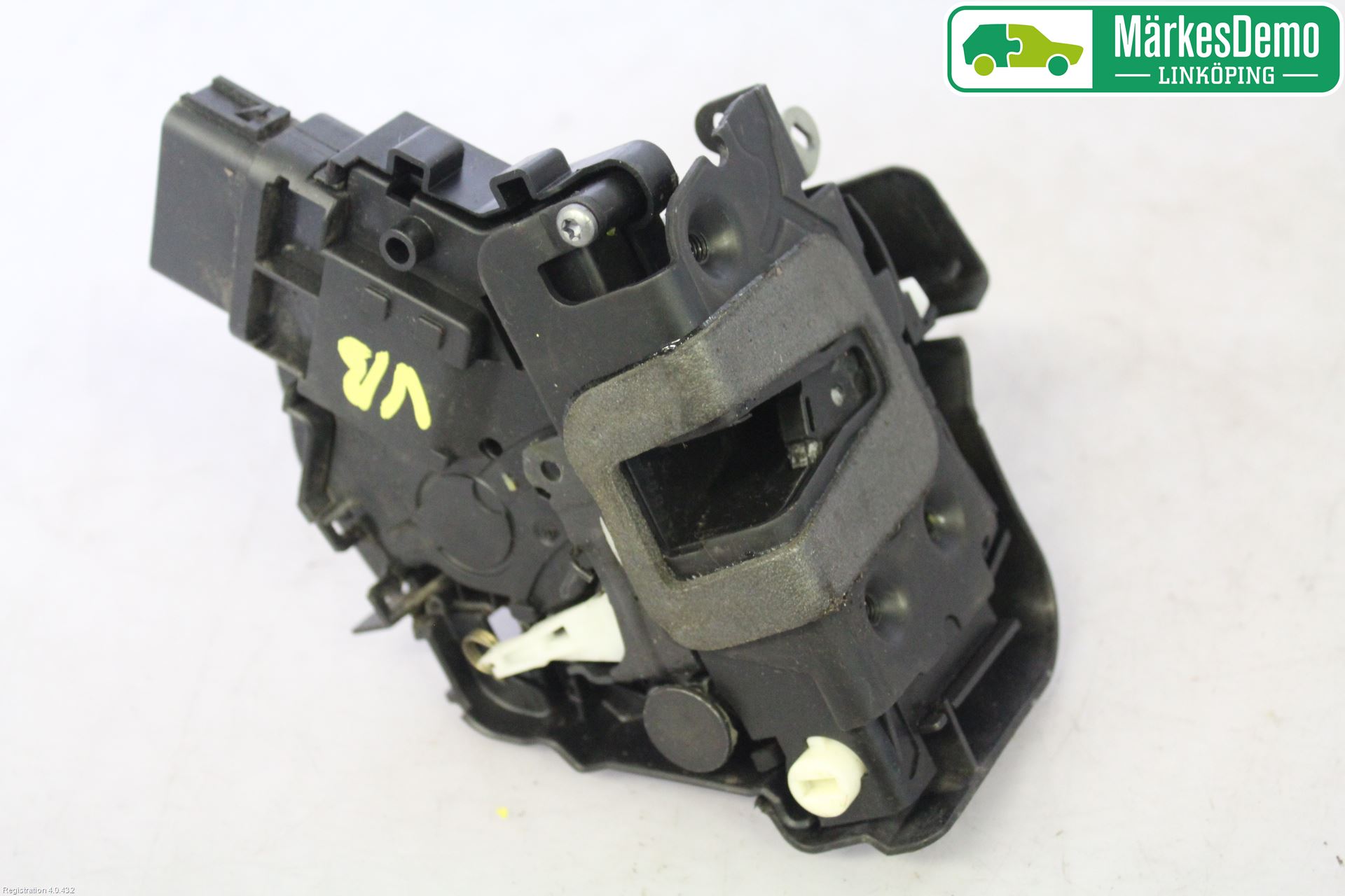 Ford MONDEO 07-15 Låskista-Dörrlås