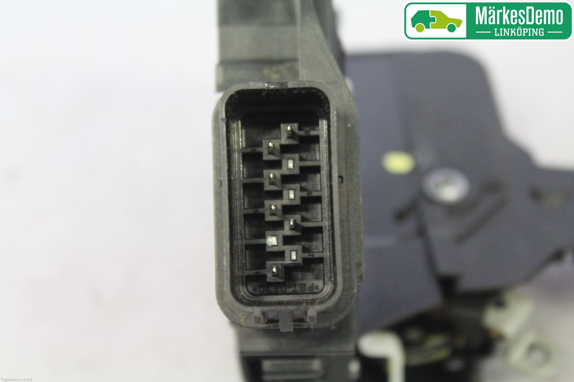 Ford MONDEO 07-15 Låskista-Dörrlås