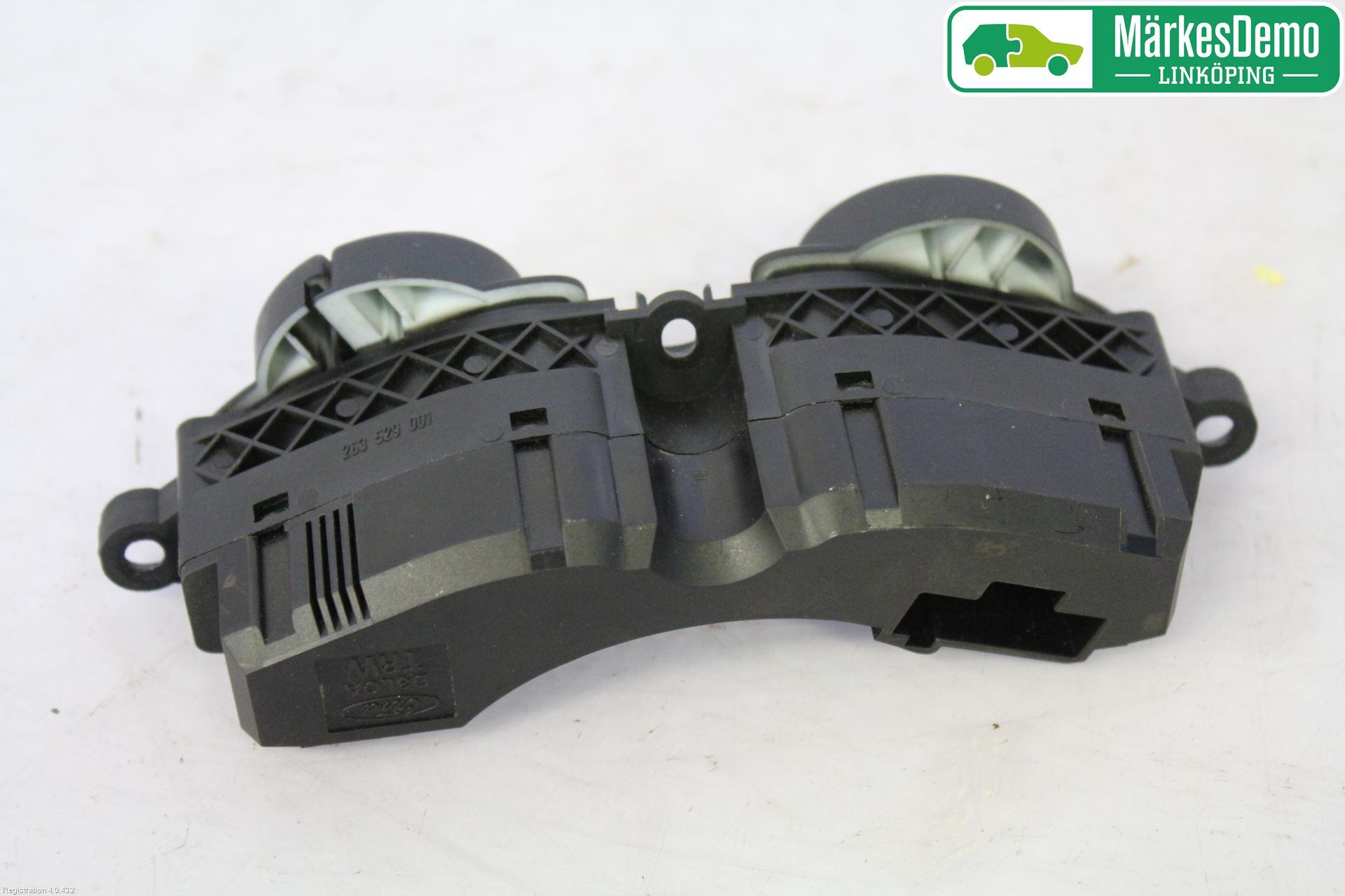 Ford TRANSIT CONNECT 03-08 Ac Styrenhet Ac Manöveren