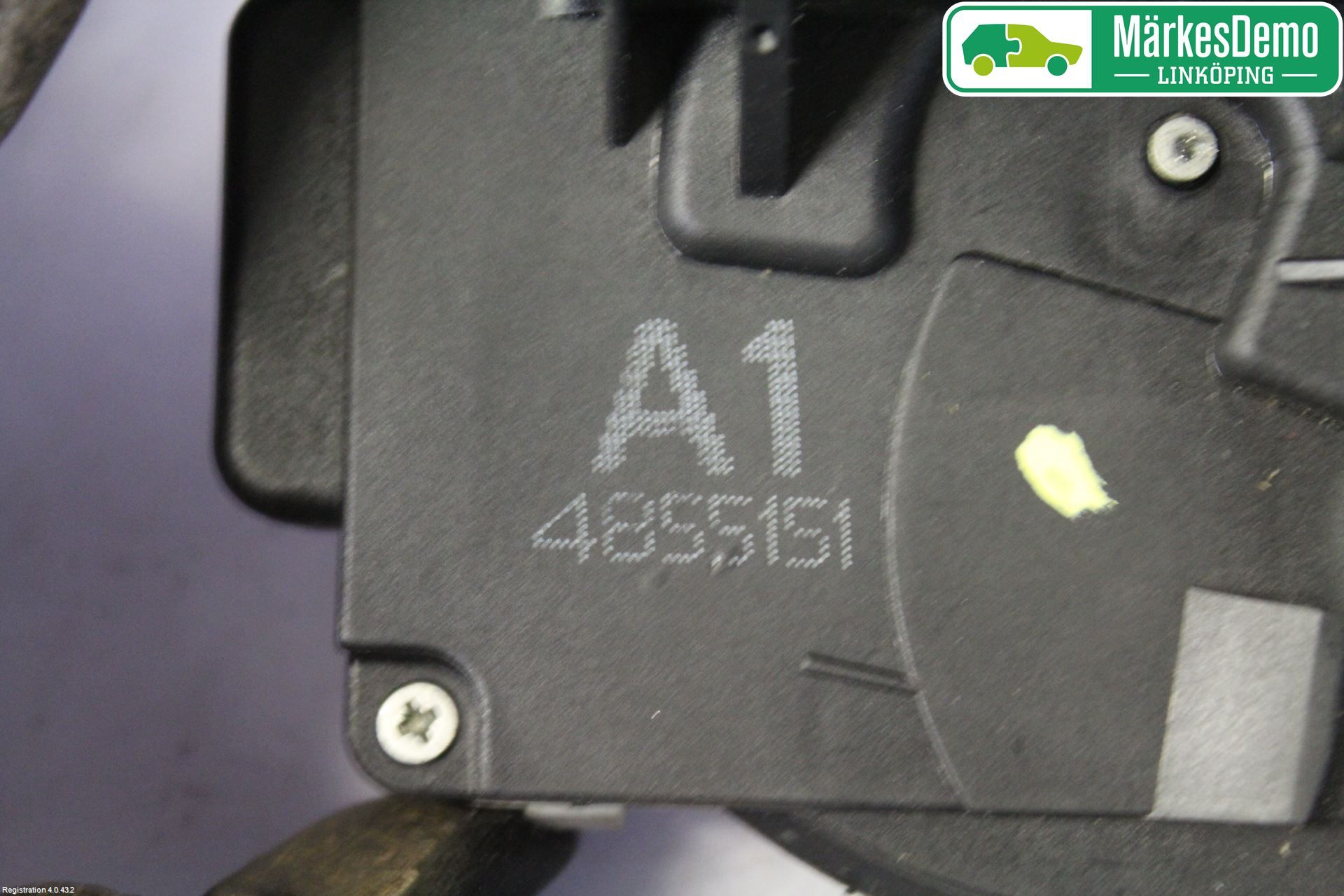 Saab 9-5     06-10 Låskista-Dörrlås