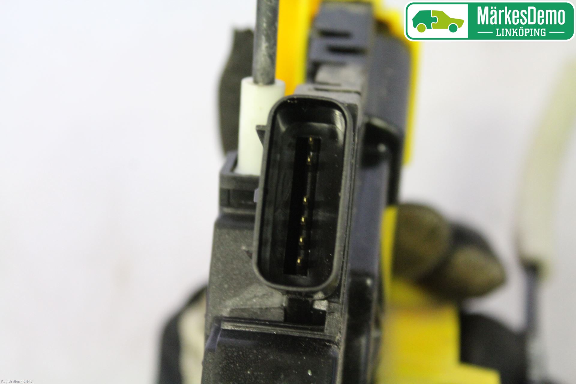 Kia CEED 12-18 Låskista-Dörrlås