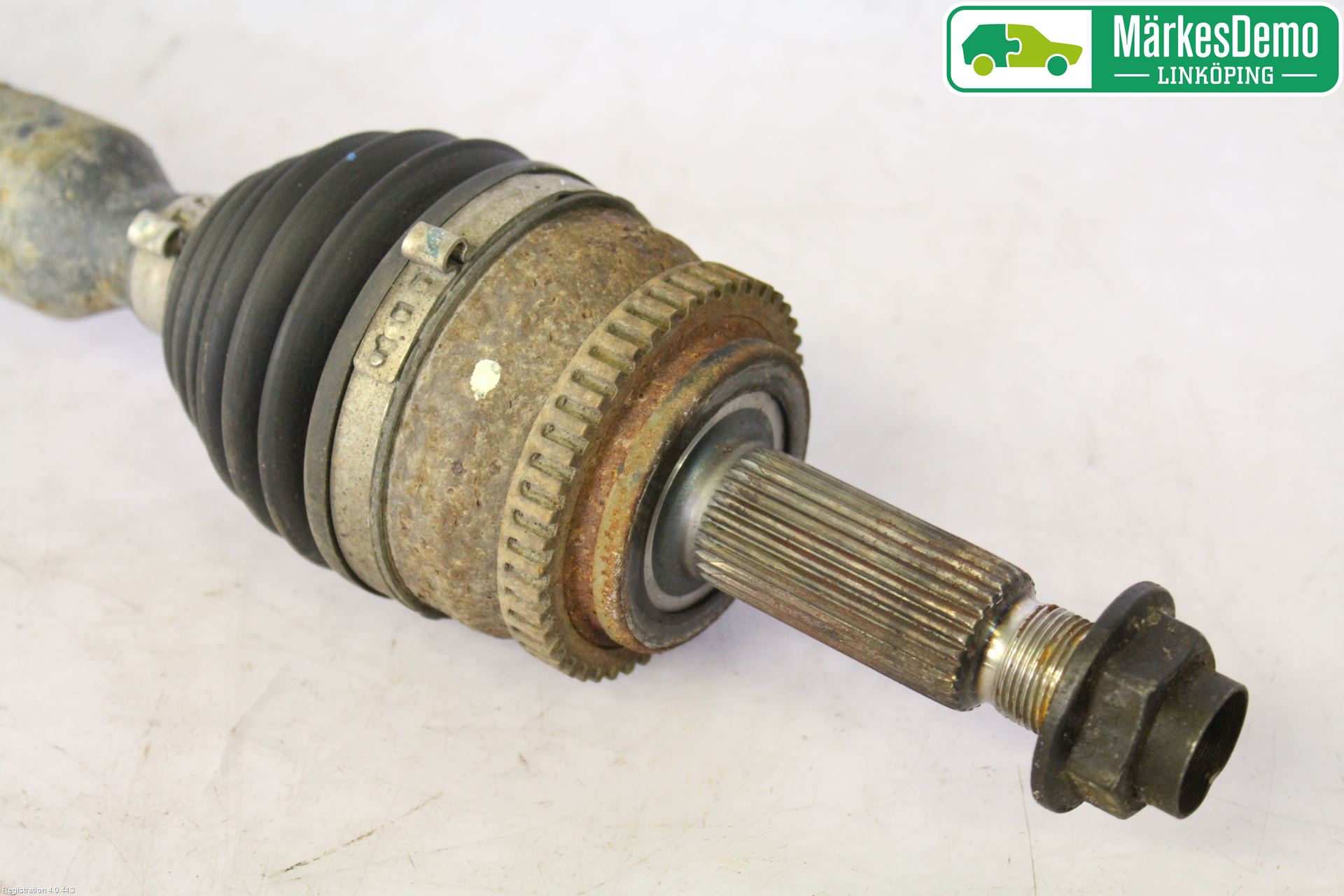 Kia CEED 12-18 Drivaxel Fram Höger