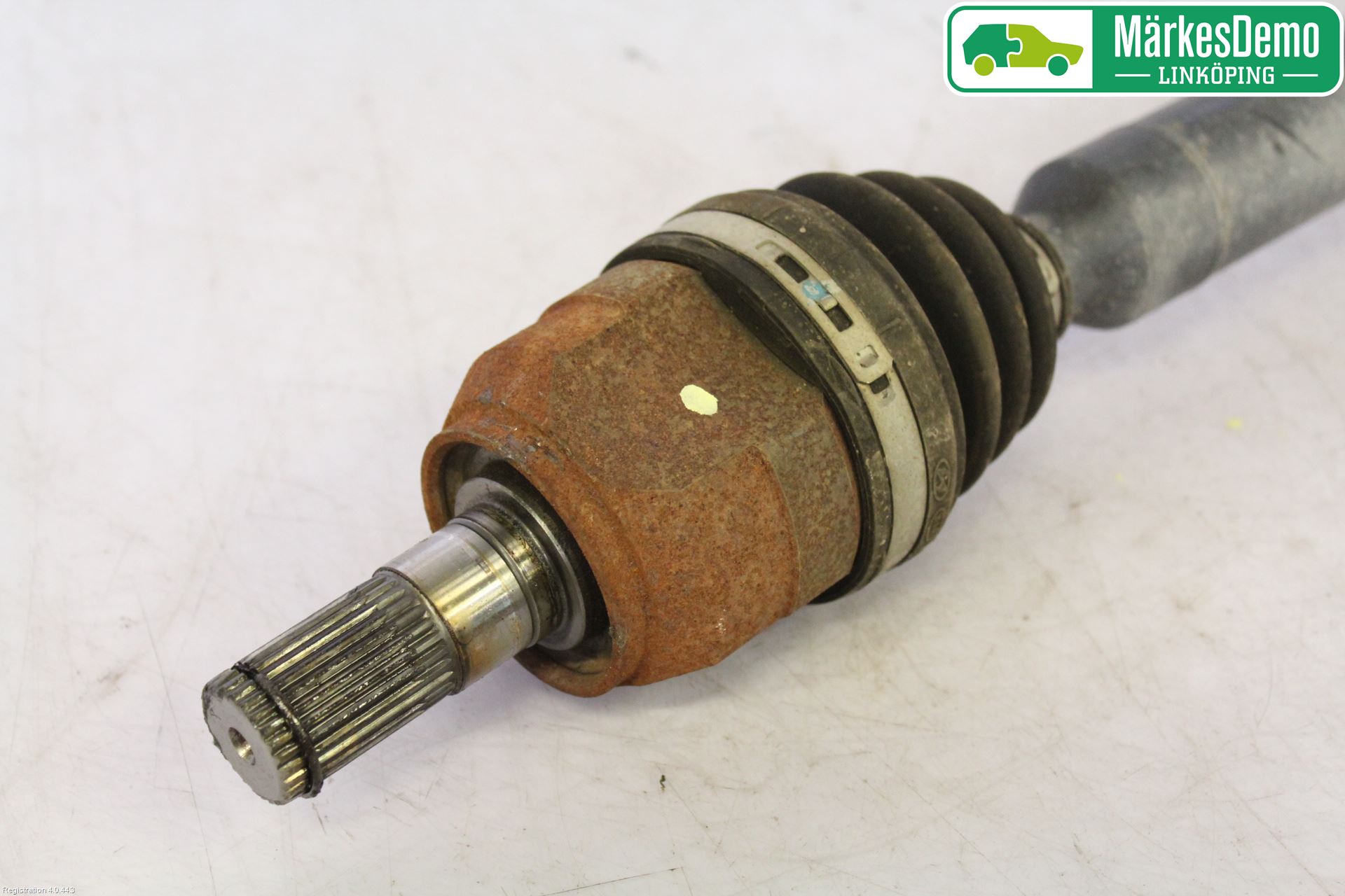 Kia CEED 12-18 Drivaxel Fram Höger