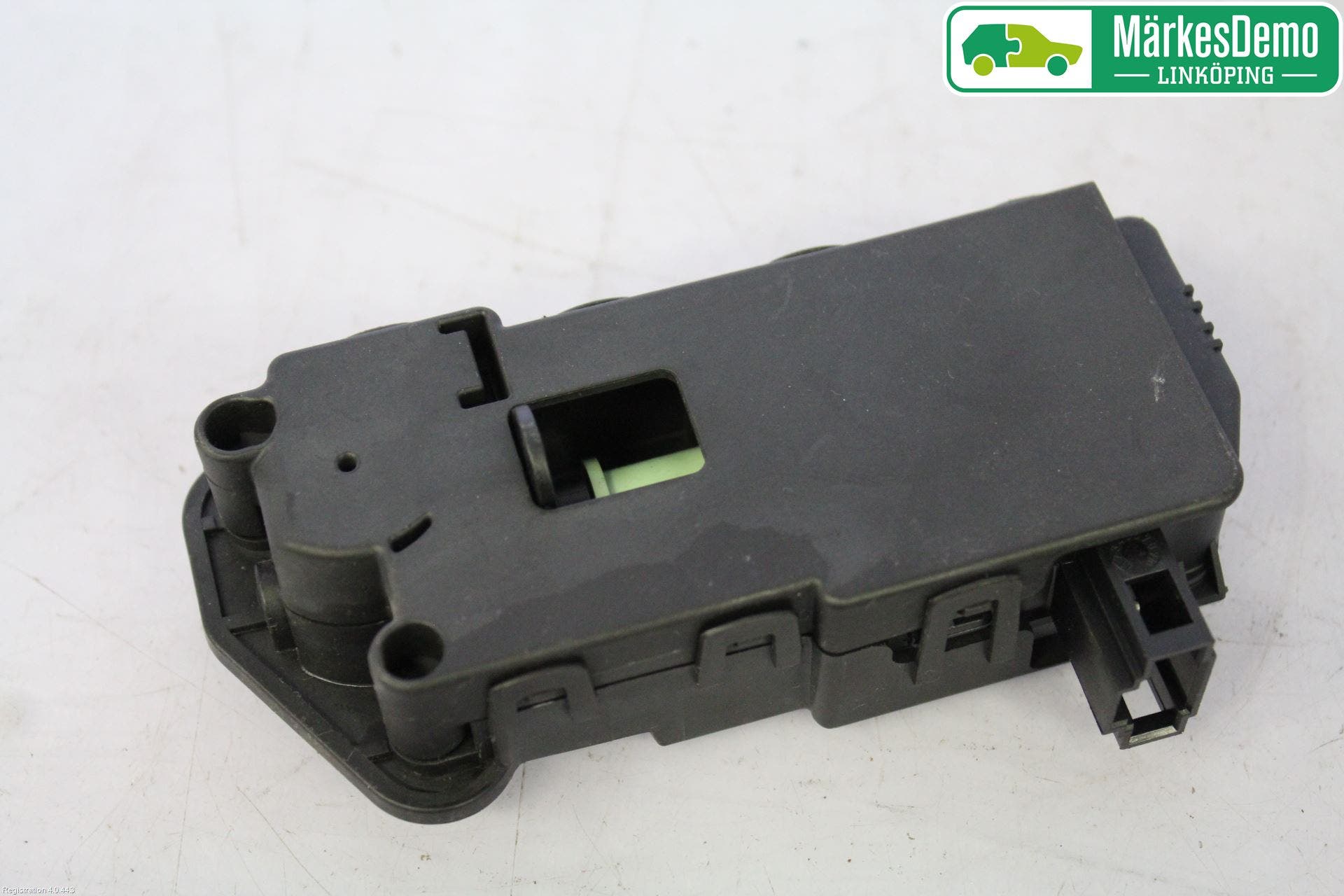 Volvo V50 08-12 Centrallåsmot Tanklucka