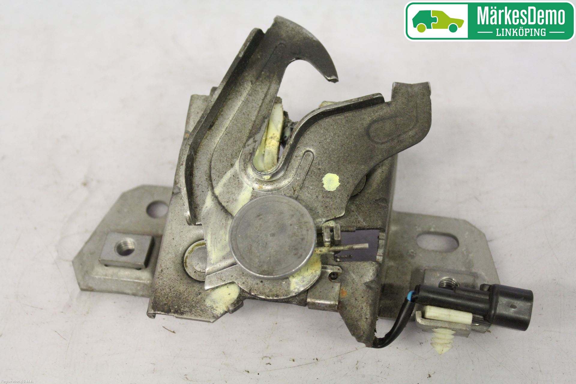 Volvo V50 04-07 Huvlås