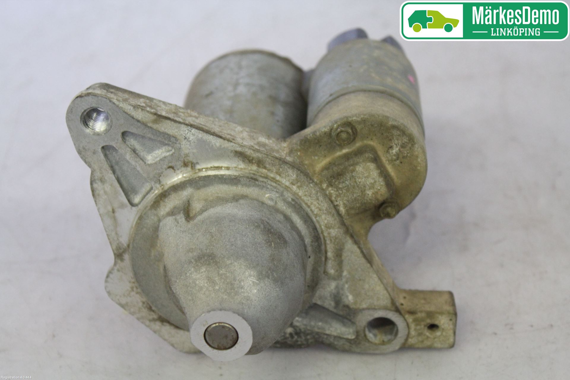 Toyota YARIS XP130 12-14 Startmotor