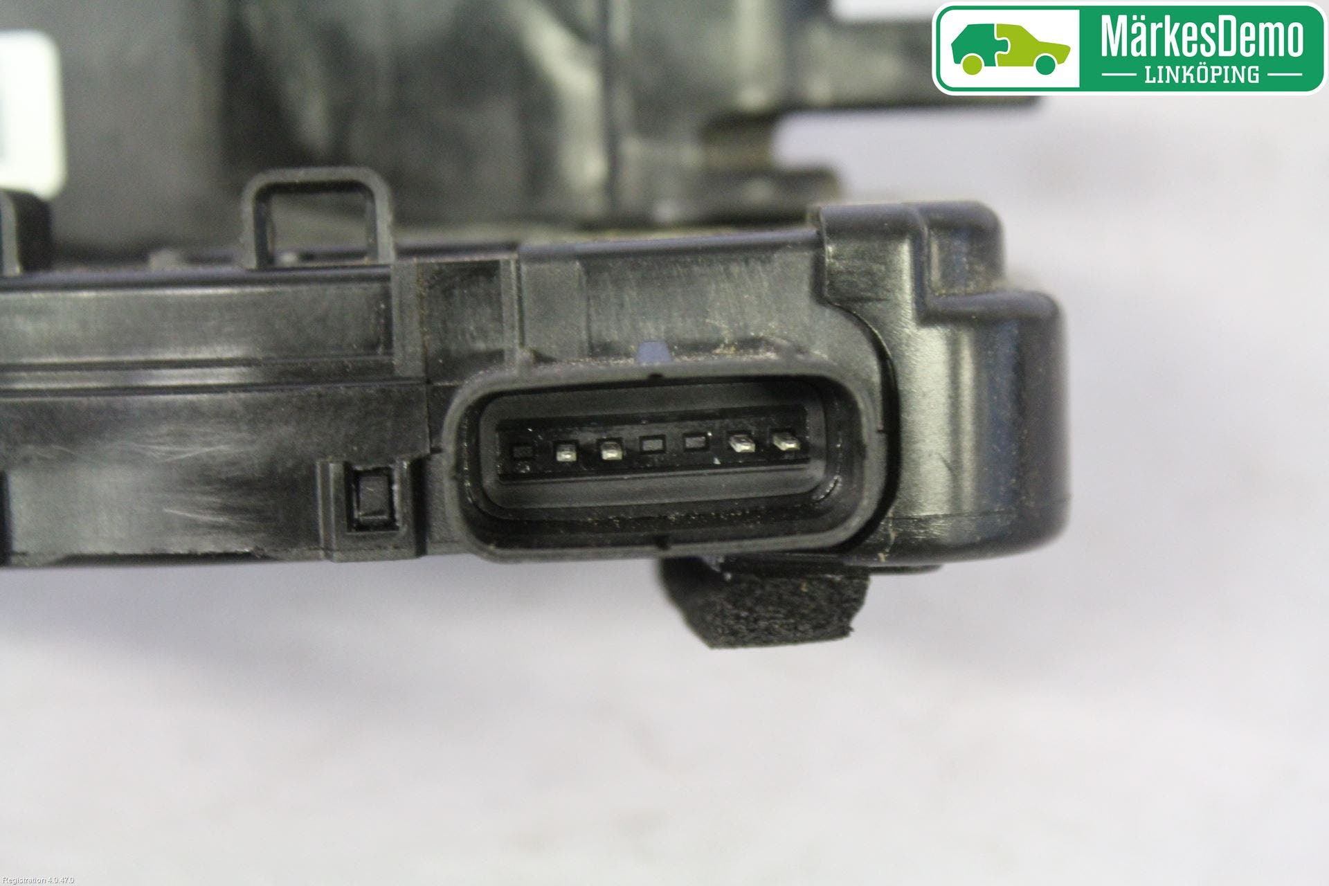 Kia SPORTAGE (SL) 11-15 Låskista-Dörrlås