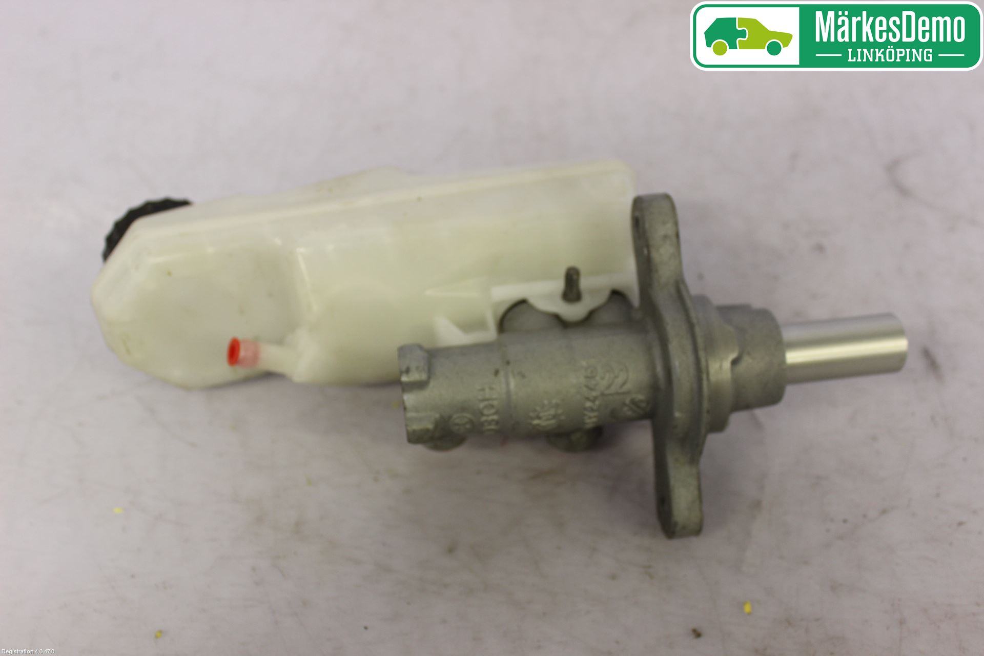 Toyota VERSO 09-18 Broms Huvudcylinder