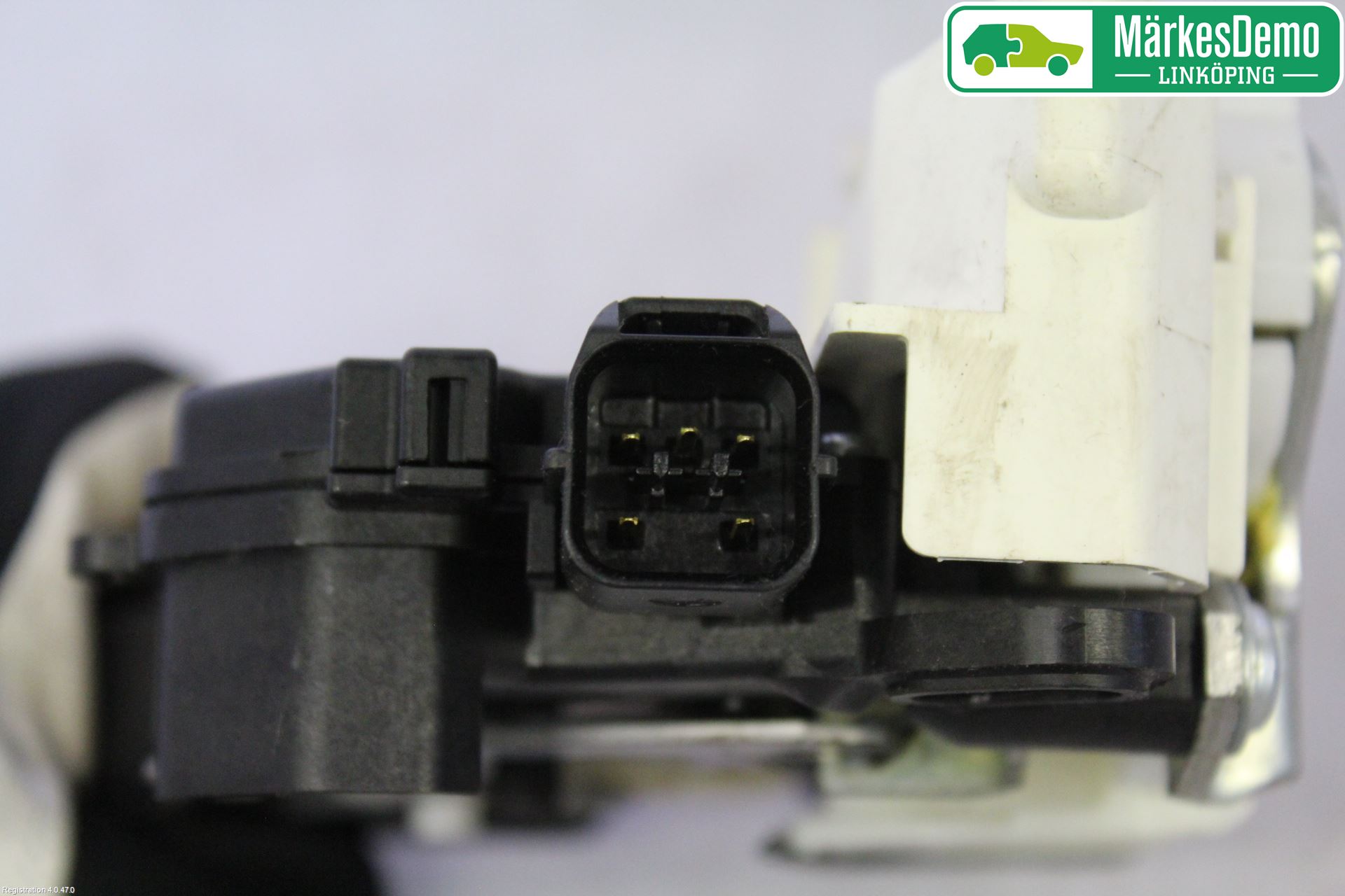 Mitsubishi OUTLANDER 07-12 Låskista-Dörrlås