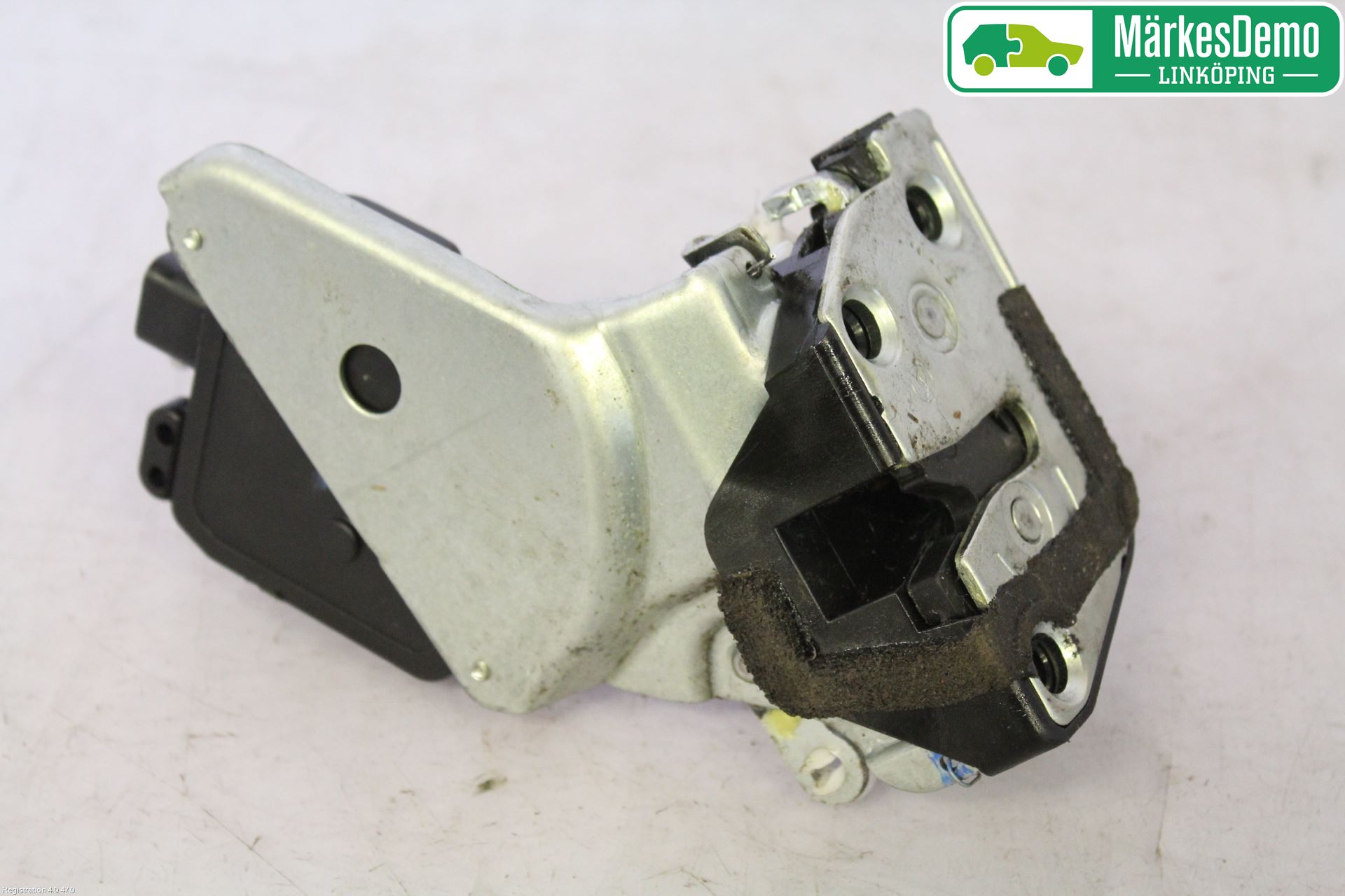 Suzuki JIMNY 81-21 Låskista-Dörrlås