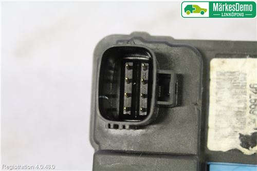 Volvo XC70 05-07 Låskista-Dörrlås