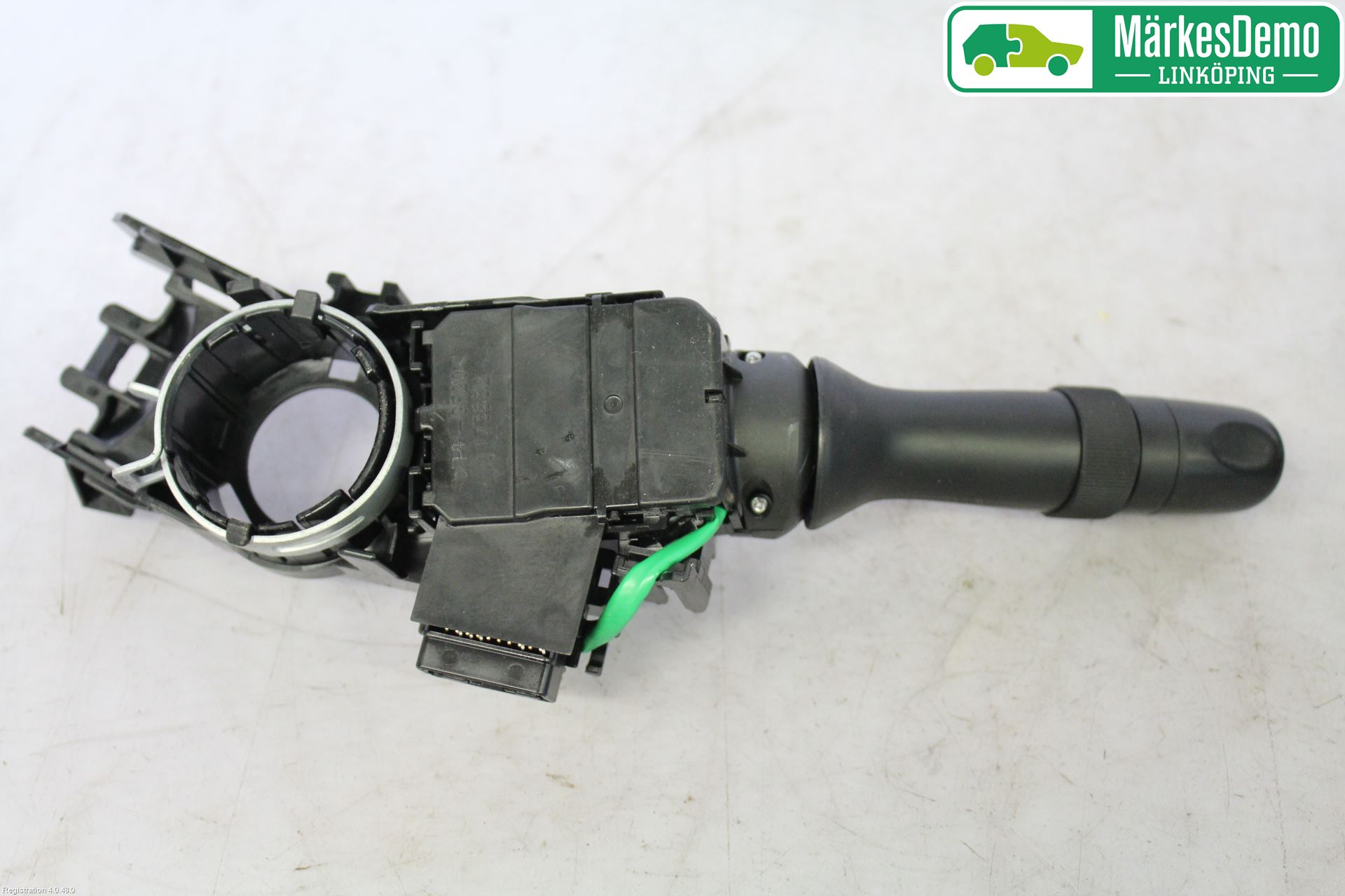 Toyota AVENSIS 09-15 Spak Blinkers-Ljusomk