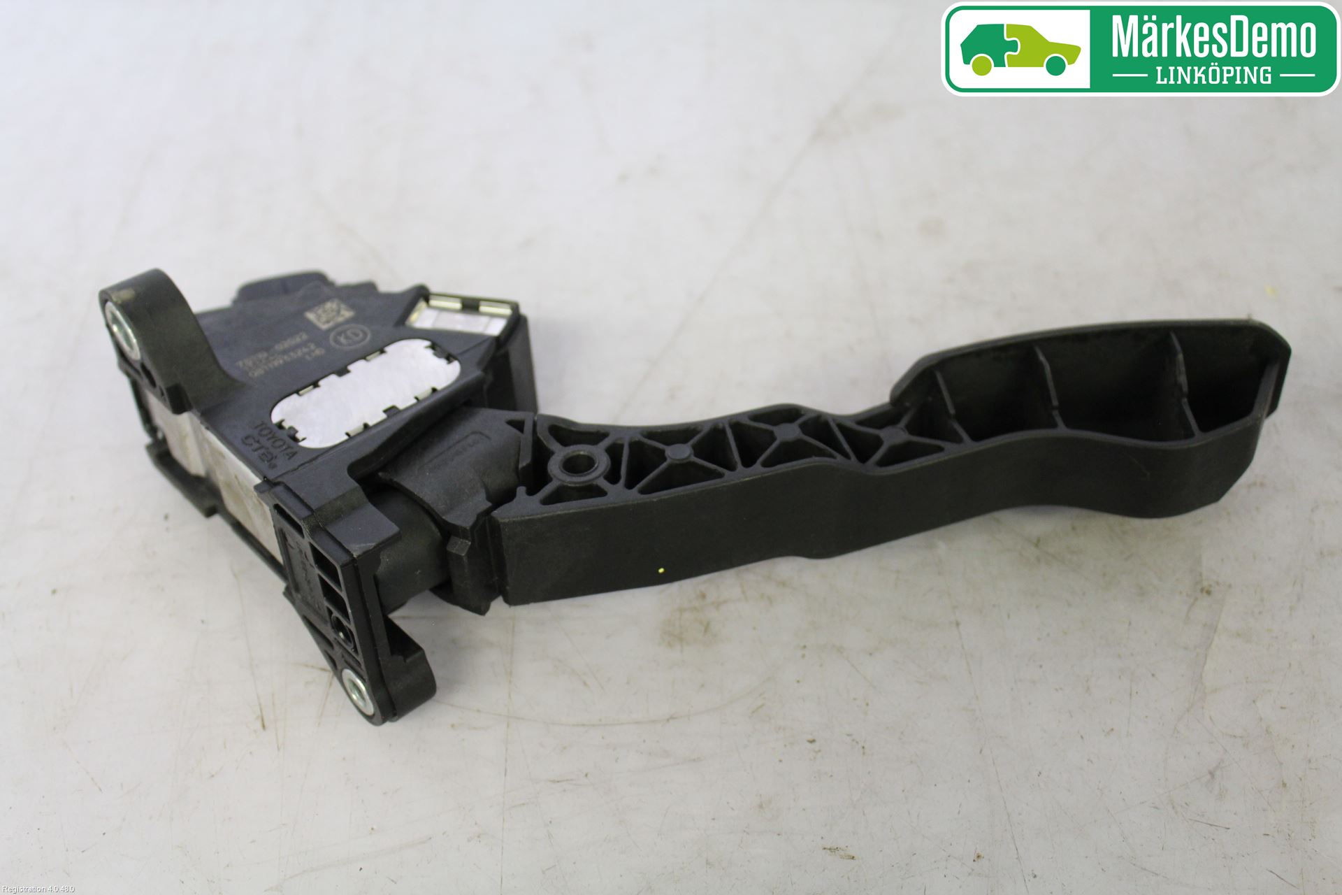 Toyota AVENSIS 09-15 Gaspedal