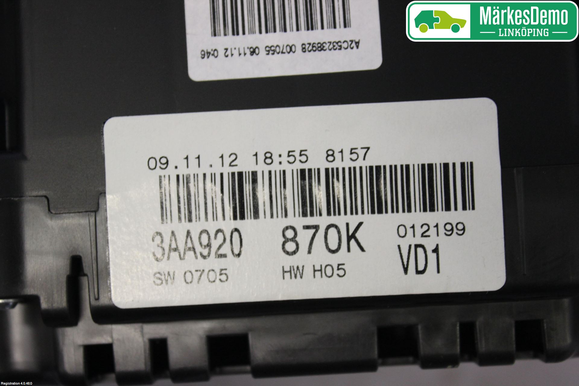 Volkswagen VW PASSAT 11-14 Instrument Komb