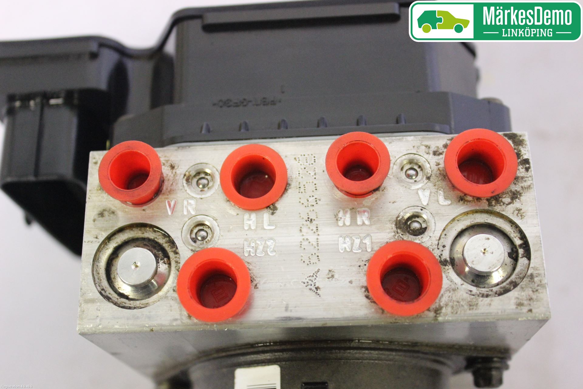 Volkswagen VW PASSAT 11-14 Abs Hydraulaggregat