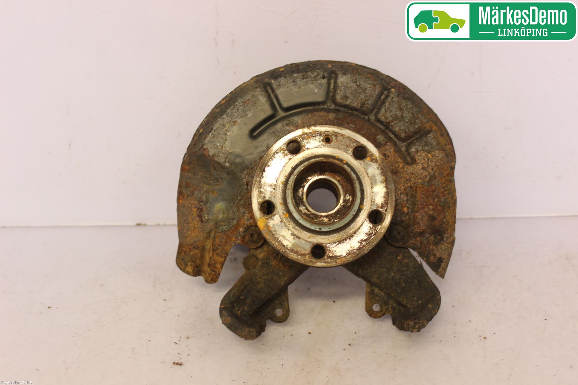 Skoda FABIA 07-14 Styrspindel Lagerhus Vä