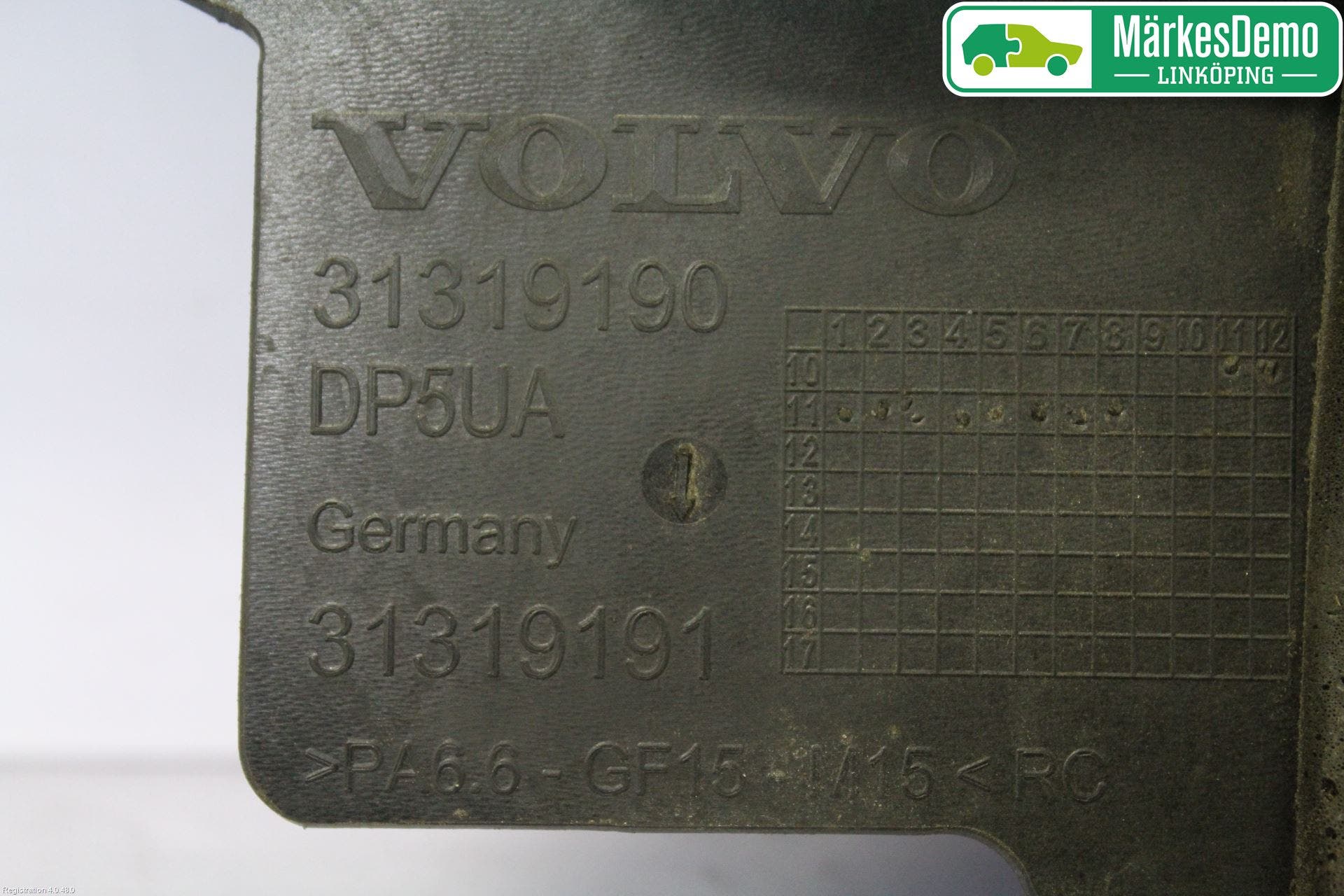 Volvo V50 08-12 Motorkåpa