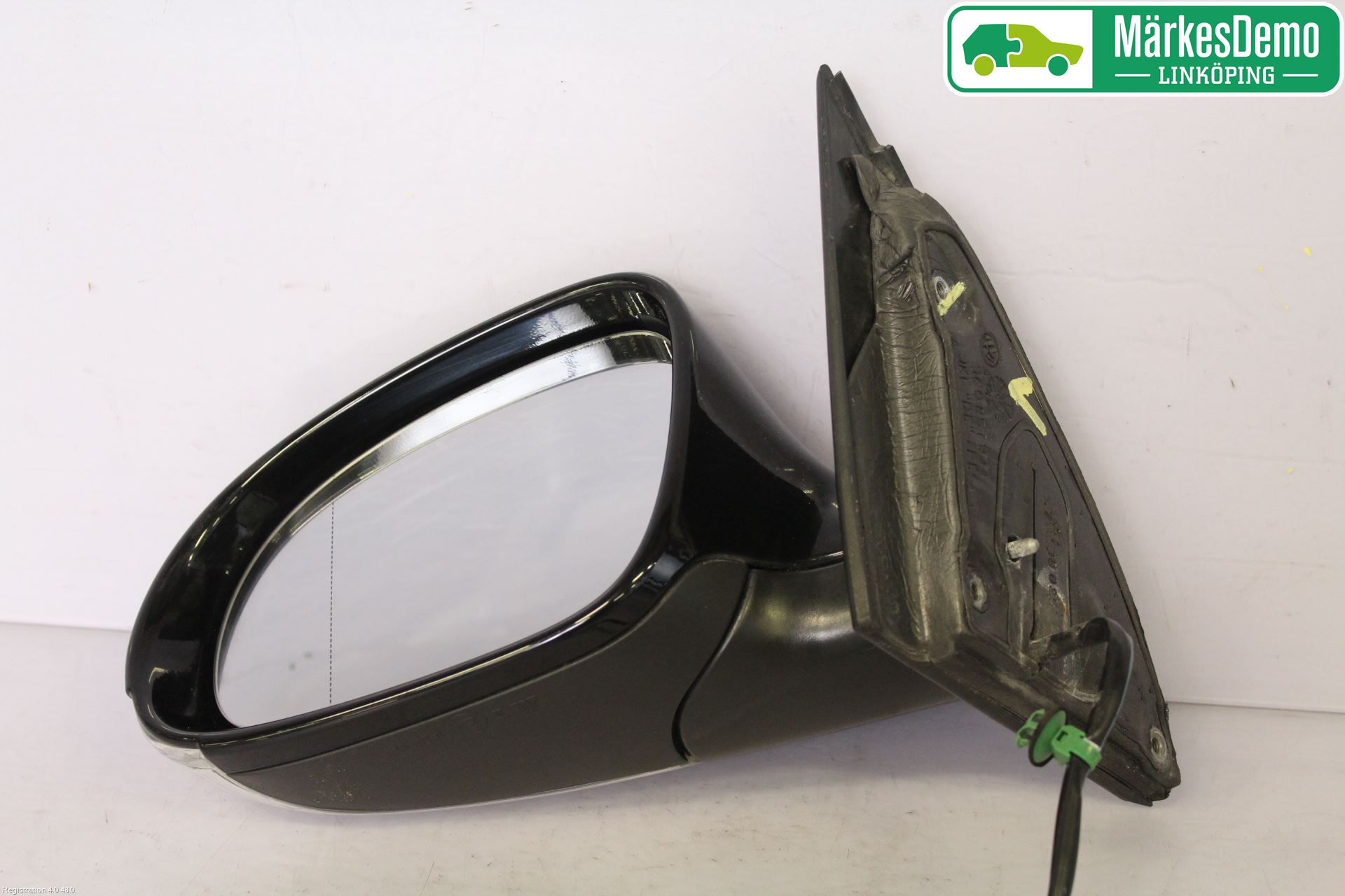 Volkswagen VW PASSAT 05-11 Spegel Yttre El Vä