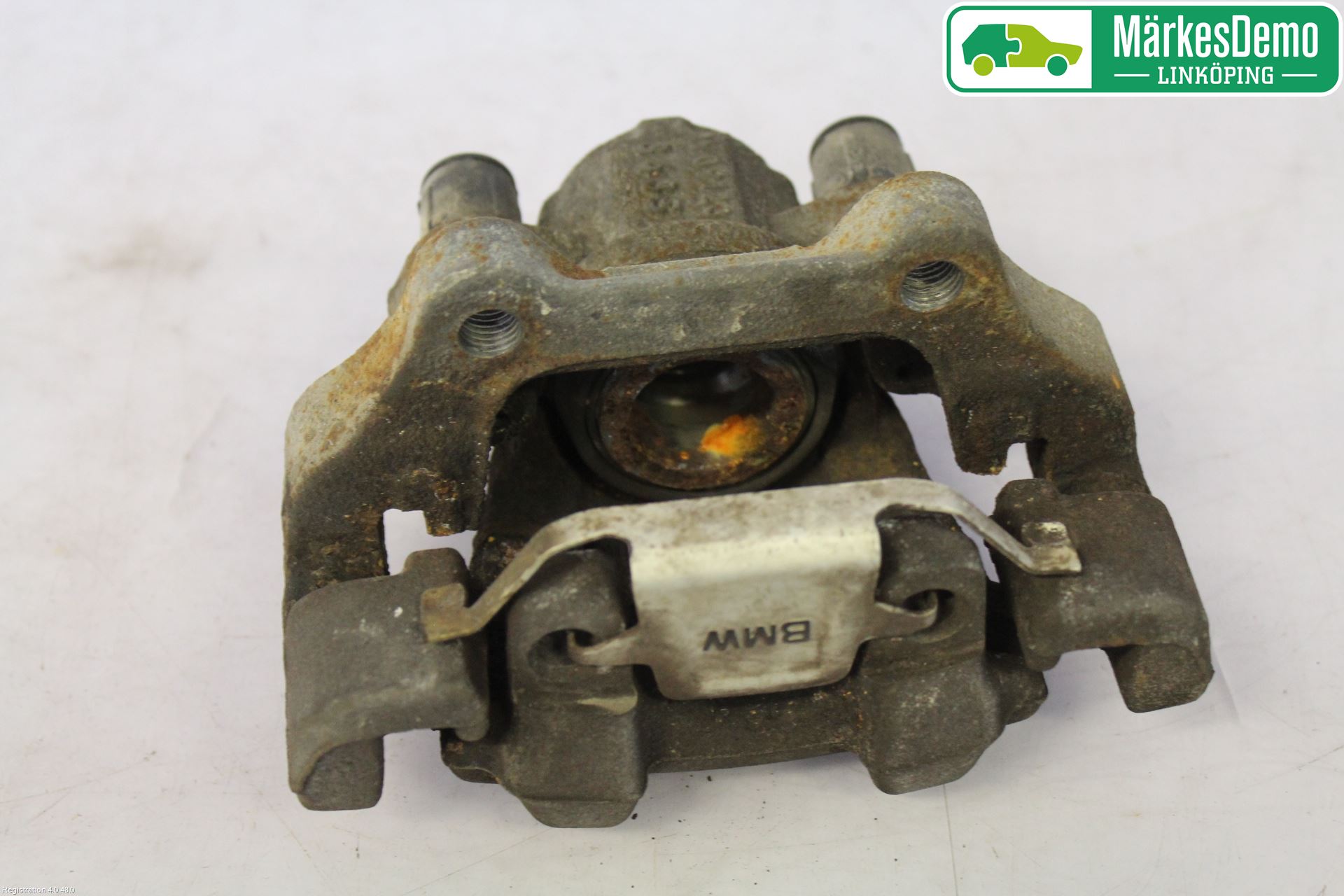 BMW 1 F20/F21 11-19 Bromsok Bak Vänster