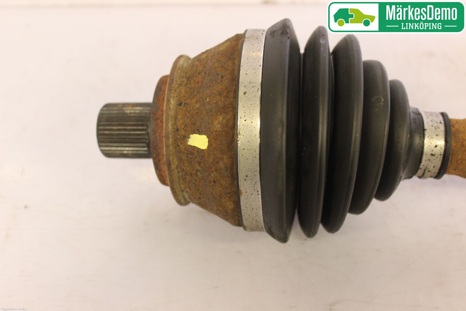 Audi A6/S6     05-11 Drivaxel Fram Vänster