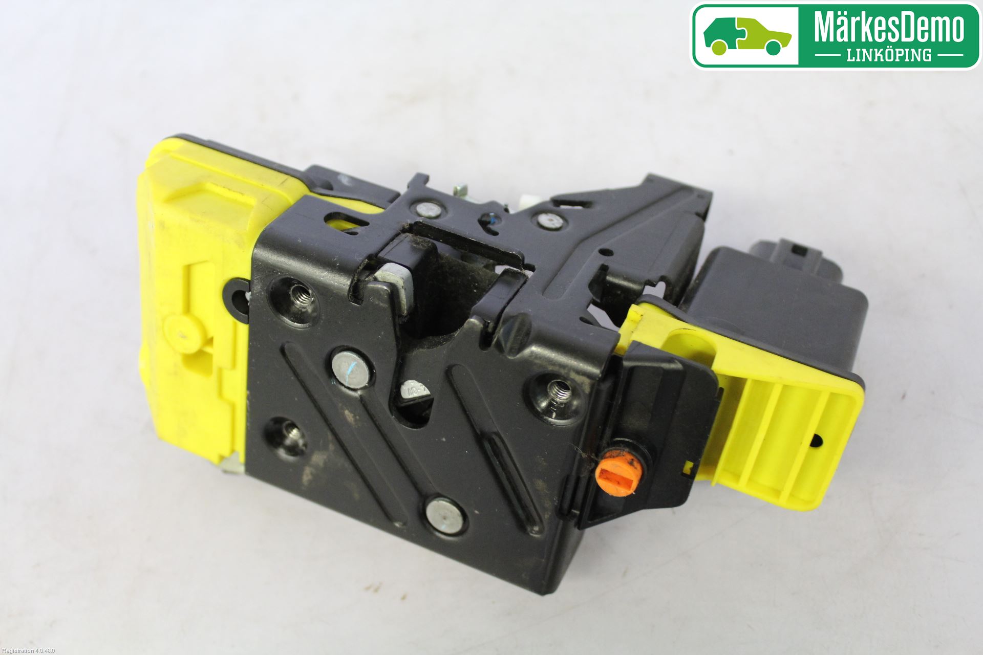 Volvo V70 05-08 Låskista-Dörrlås