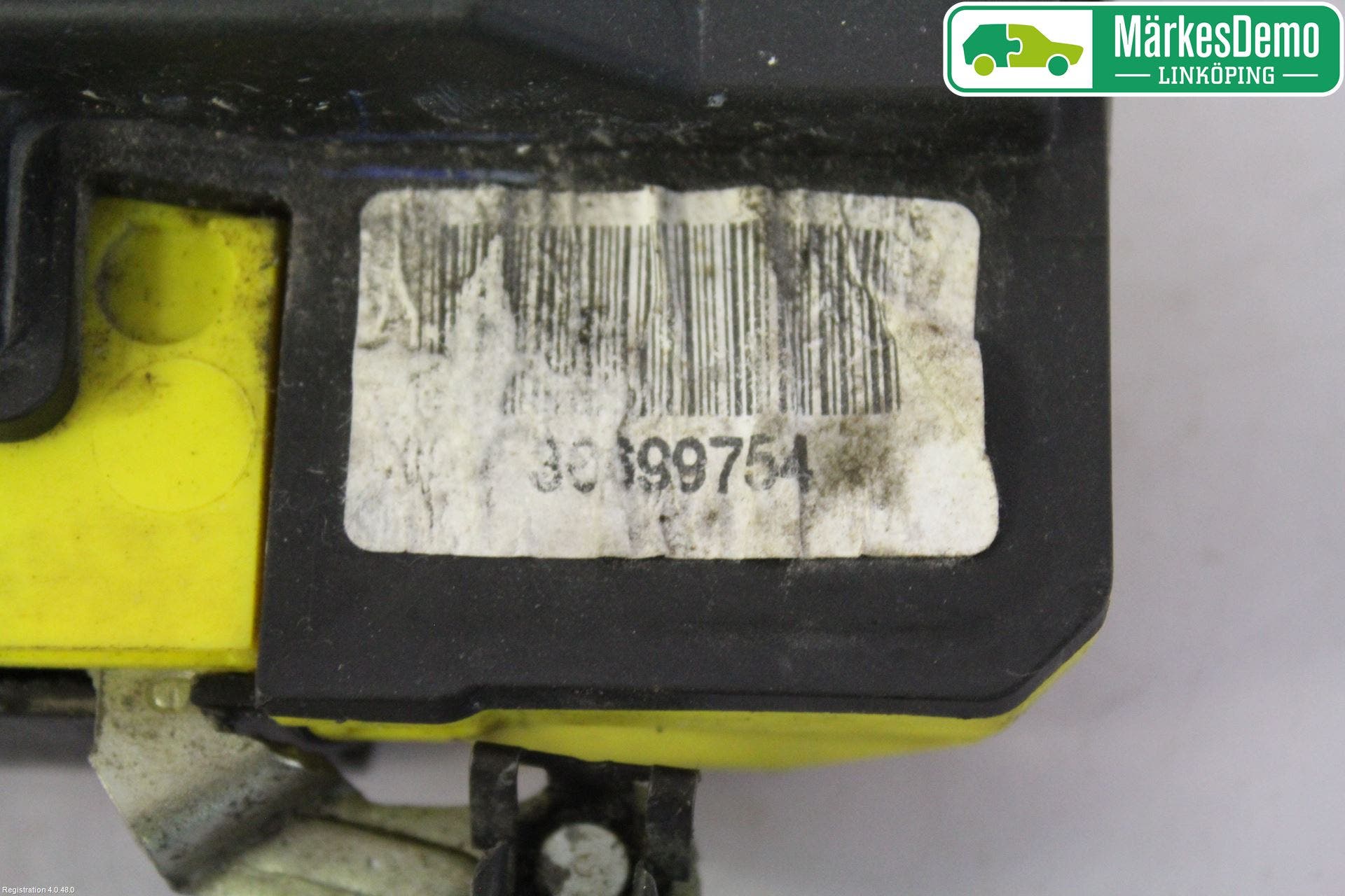 Volvo V70 05-08 Låskista-Dörrlås