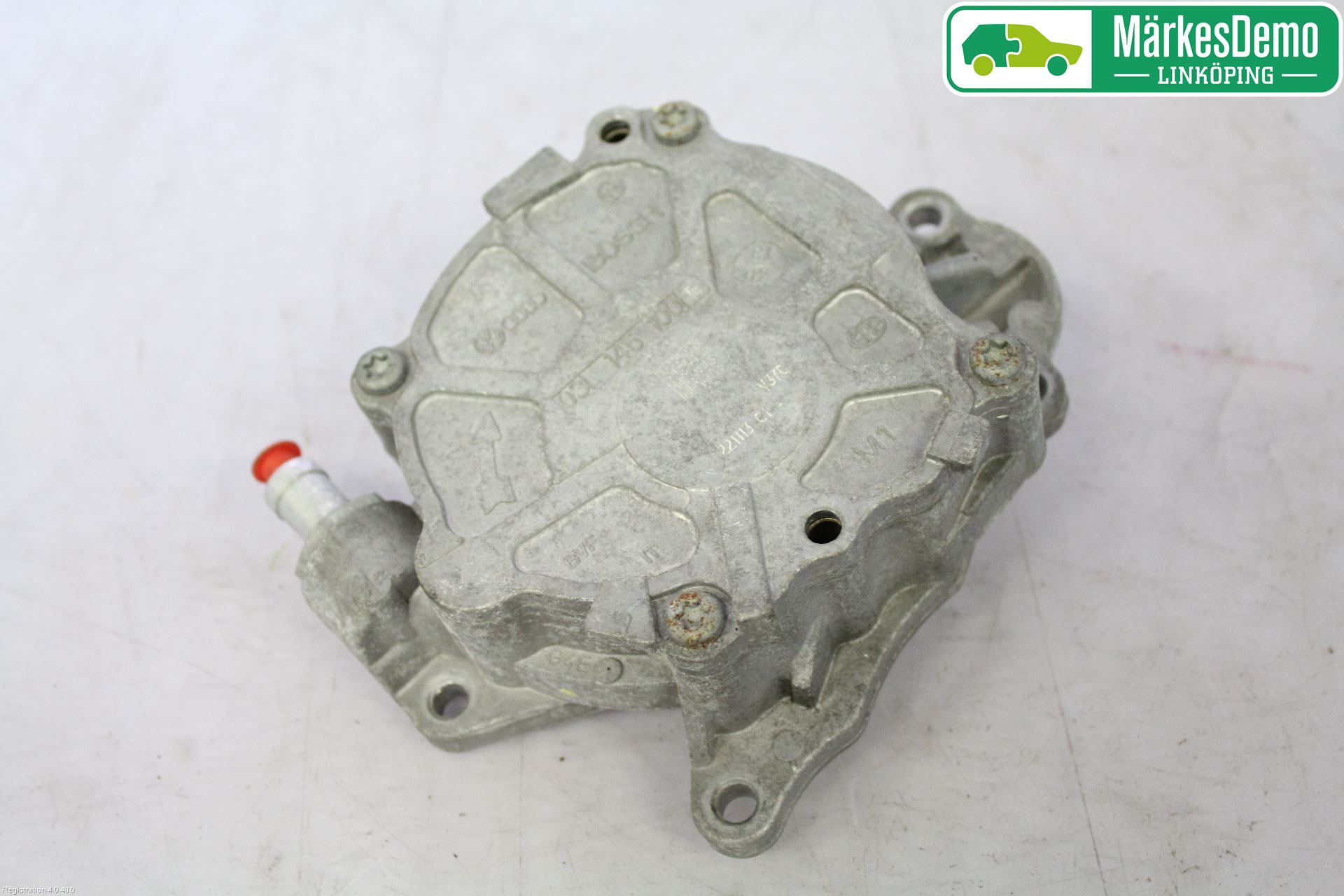 Volkswagen VW CADDY 11-15 Vakuumpump