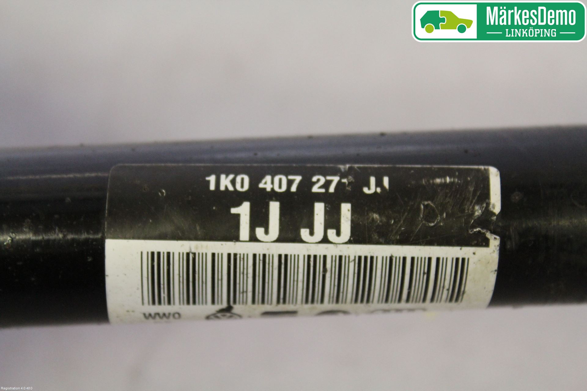 Volkswagen VW PASSAT 11-14 Drivaxel Fram Vänster