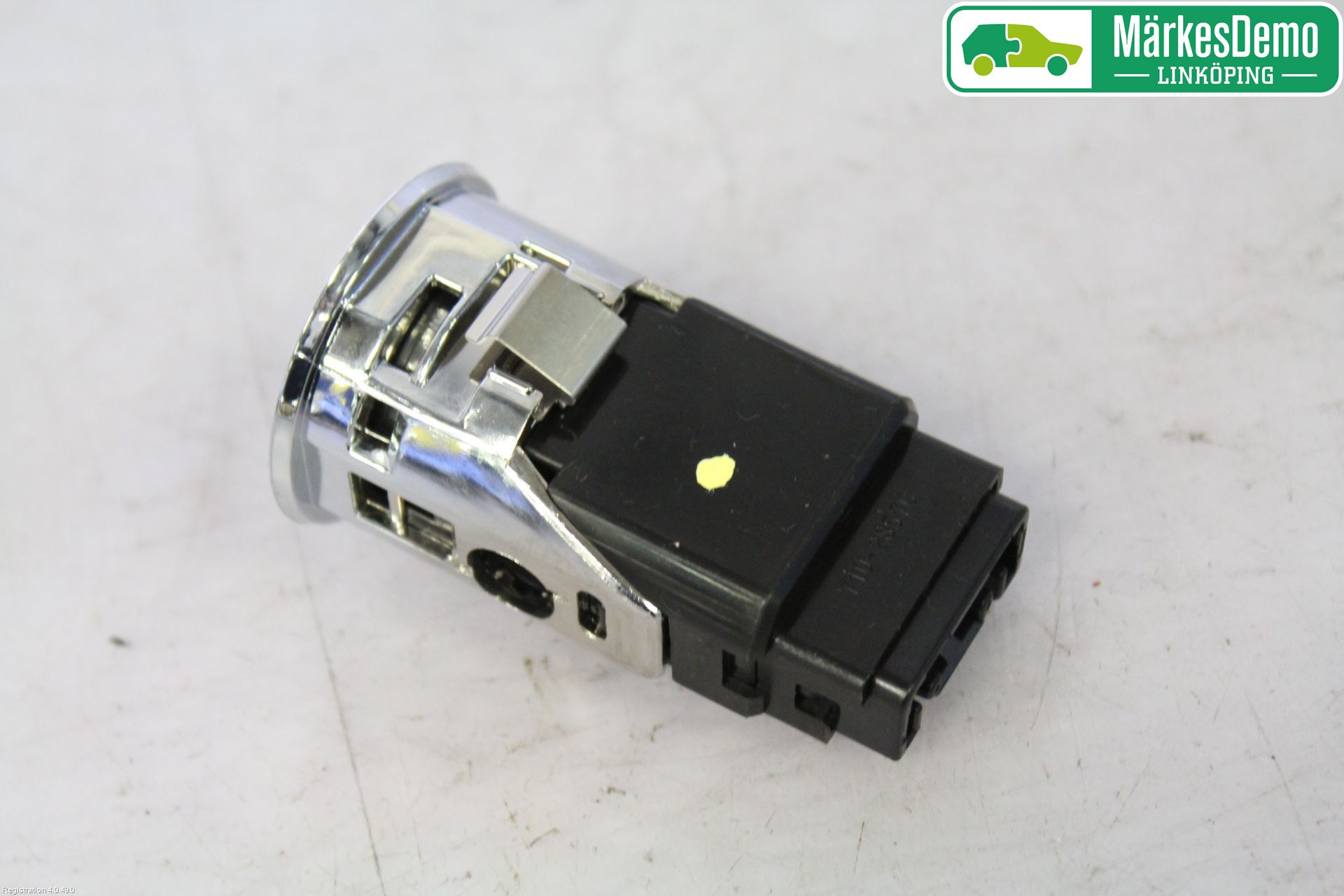 Toyota PRIUS NWH20 04-08 Startknapp Personbil