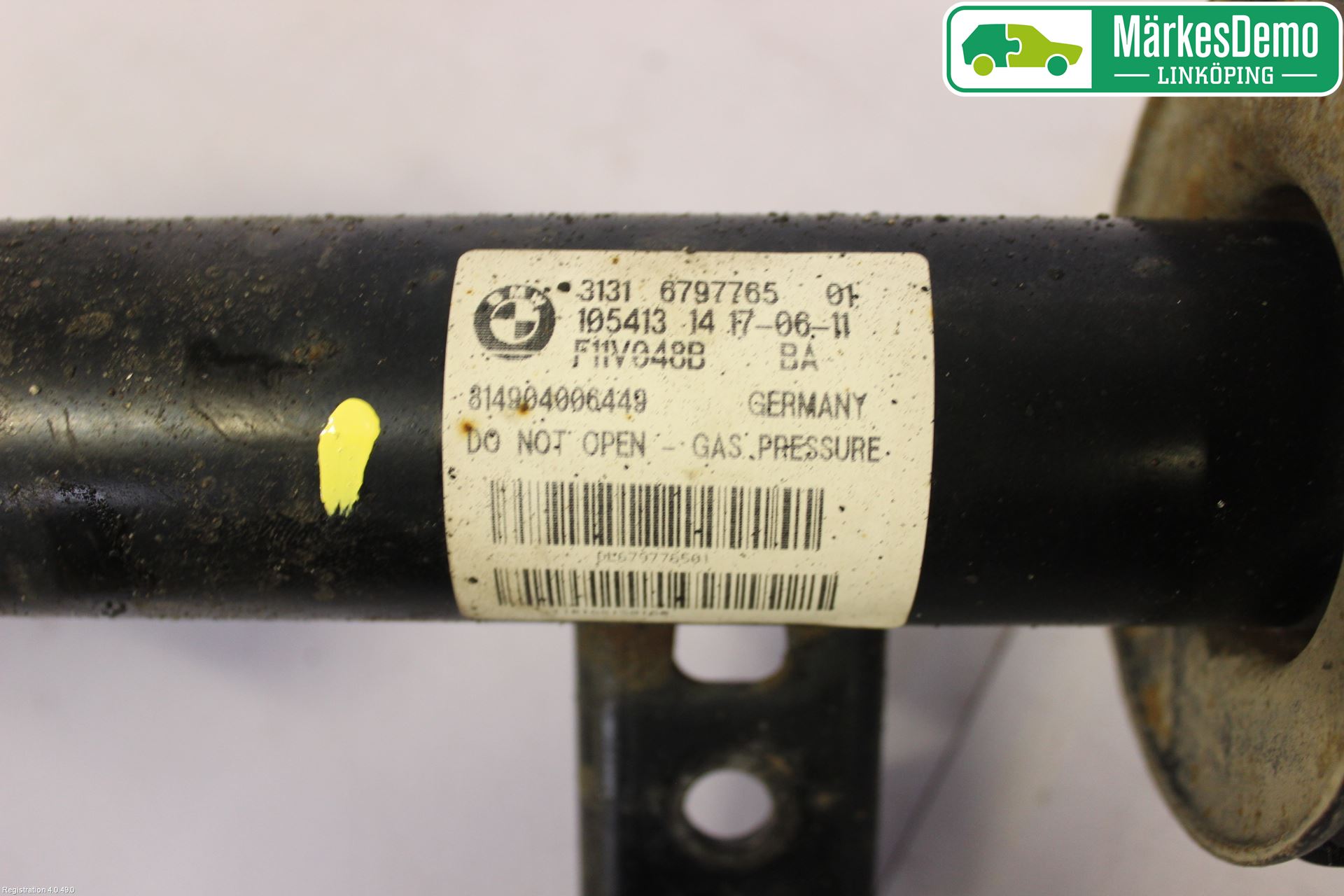 BMW 5 F10/F11/F18 09-17 Fjäderben Fram Vänster
