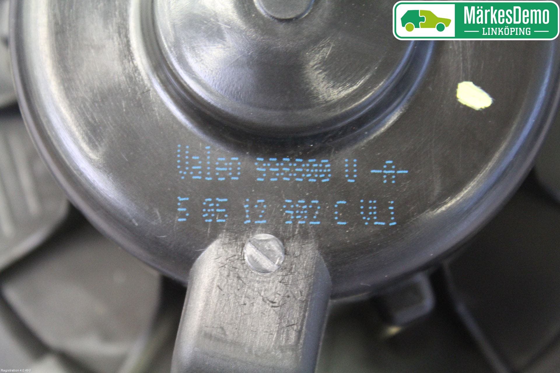 Volkswagen VW CADDY 11-15 Värmefläkt