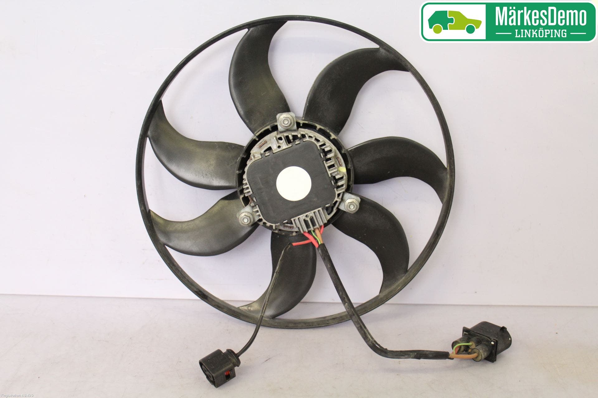 Volkswagen VW CADDY 11-15 Kylfläkt El