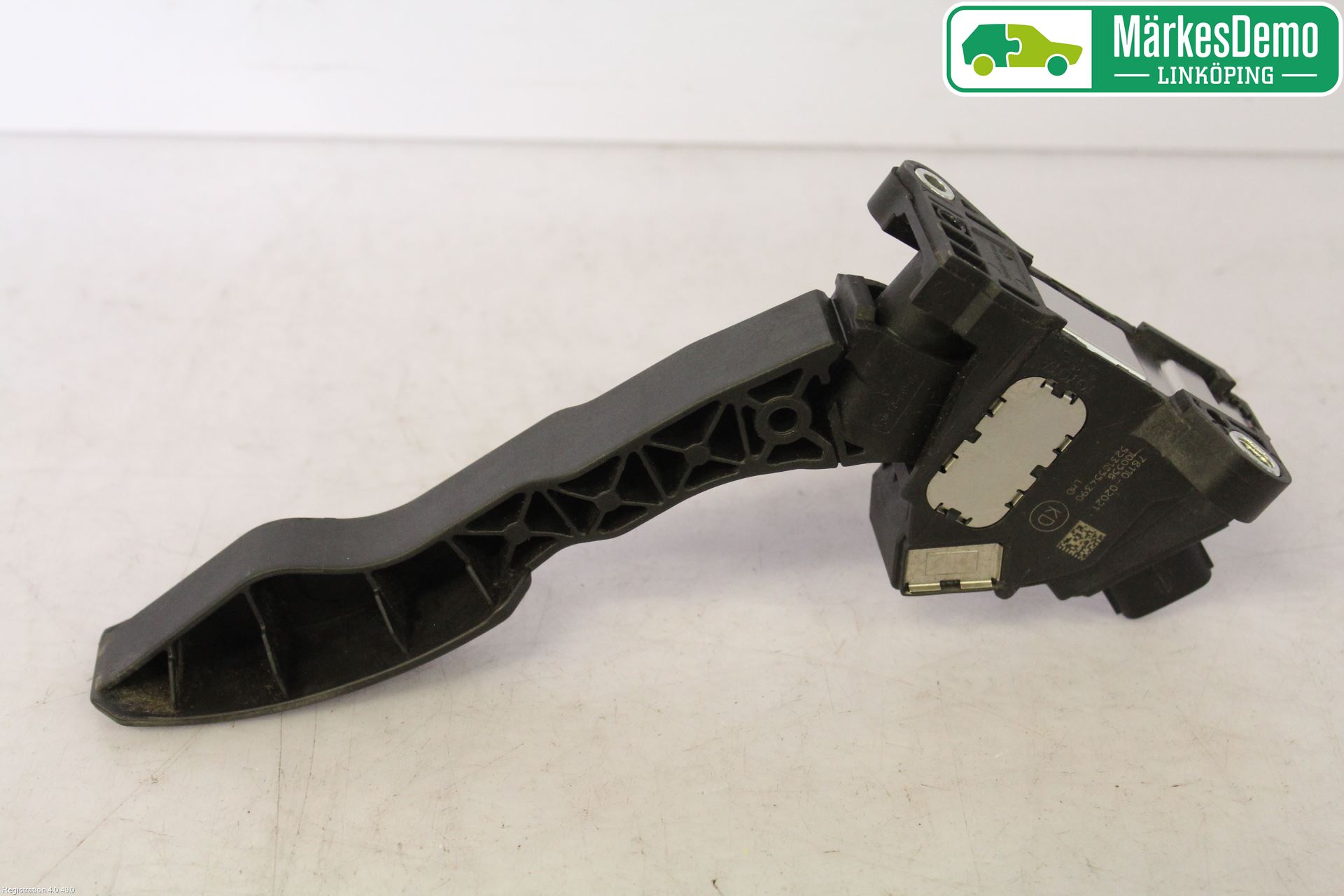 Toyota AVENSIS 09-15 Gaspedal