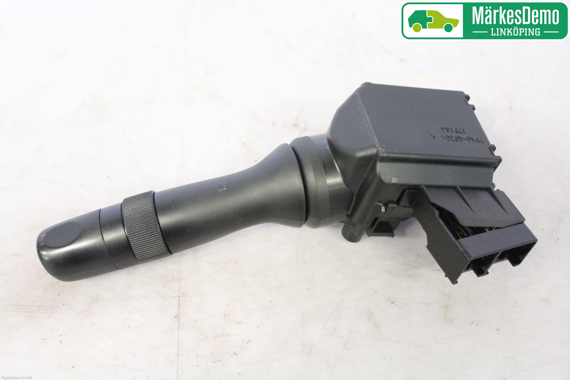 Toyota AVENSIS 09-15 Spak Torkar-Spolomk