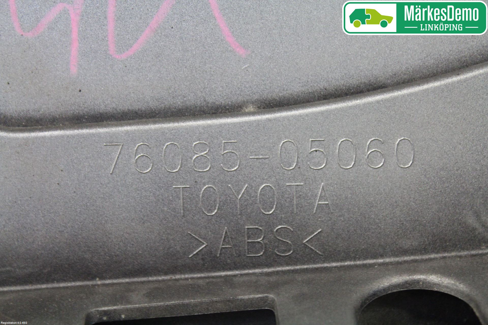 Toyota AVENSIS 09-15 Spoiler Baklucka