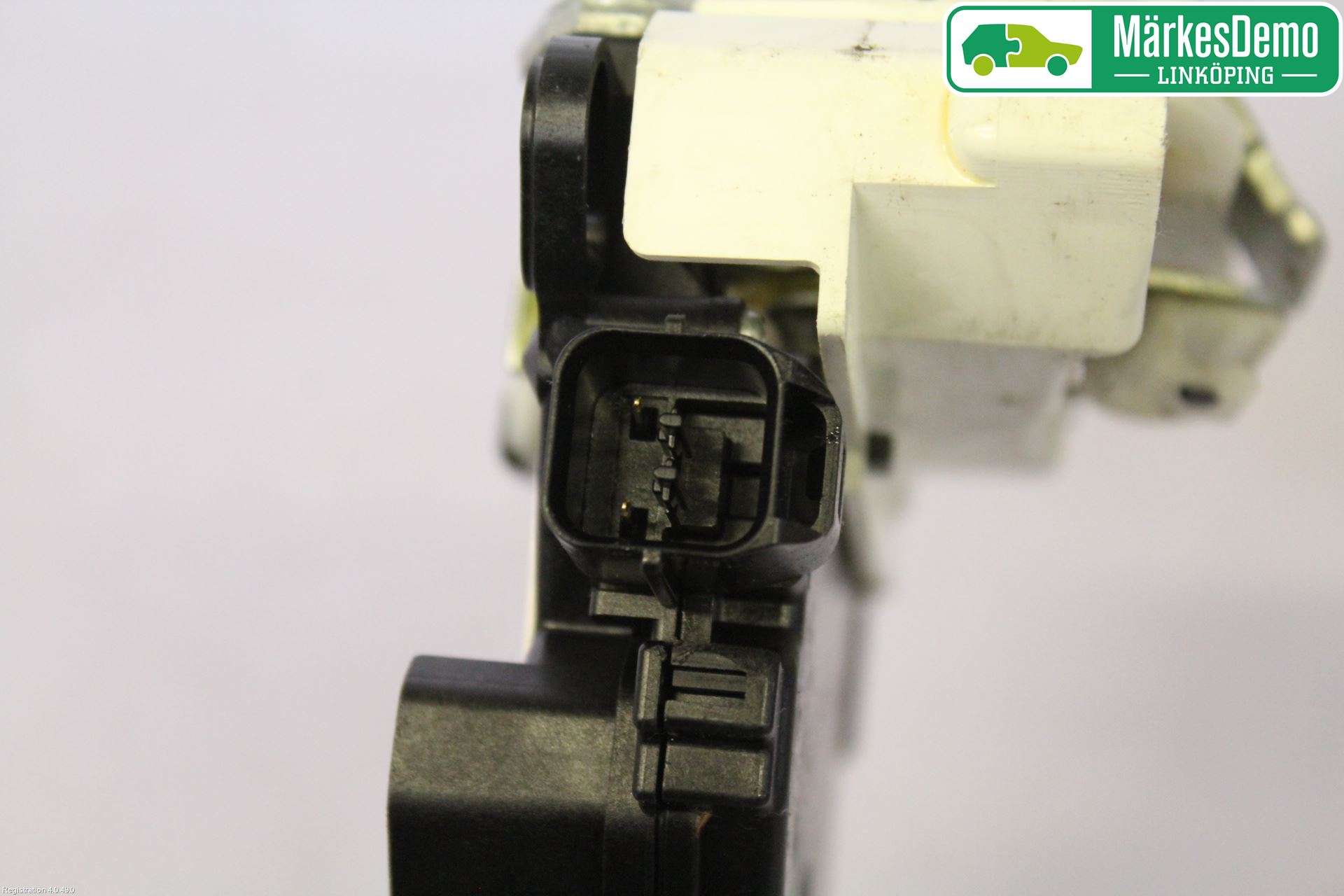 Mitsubishi LANCER 07-14 Låskista-Dörrlås