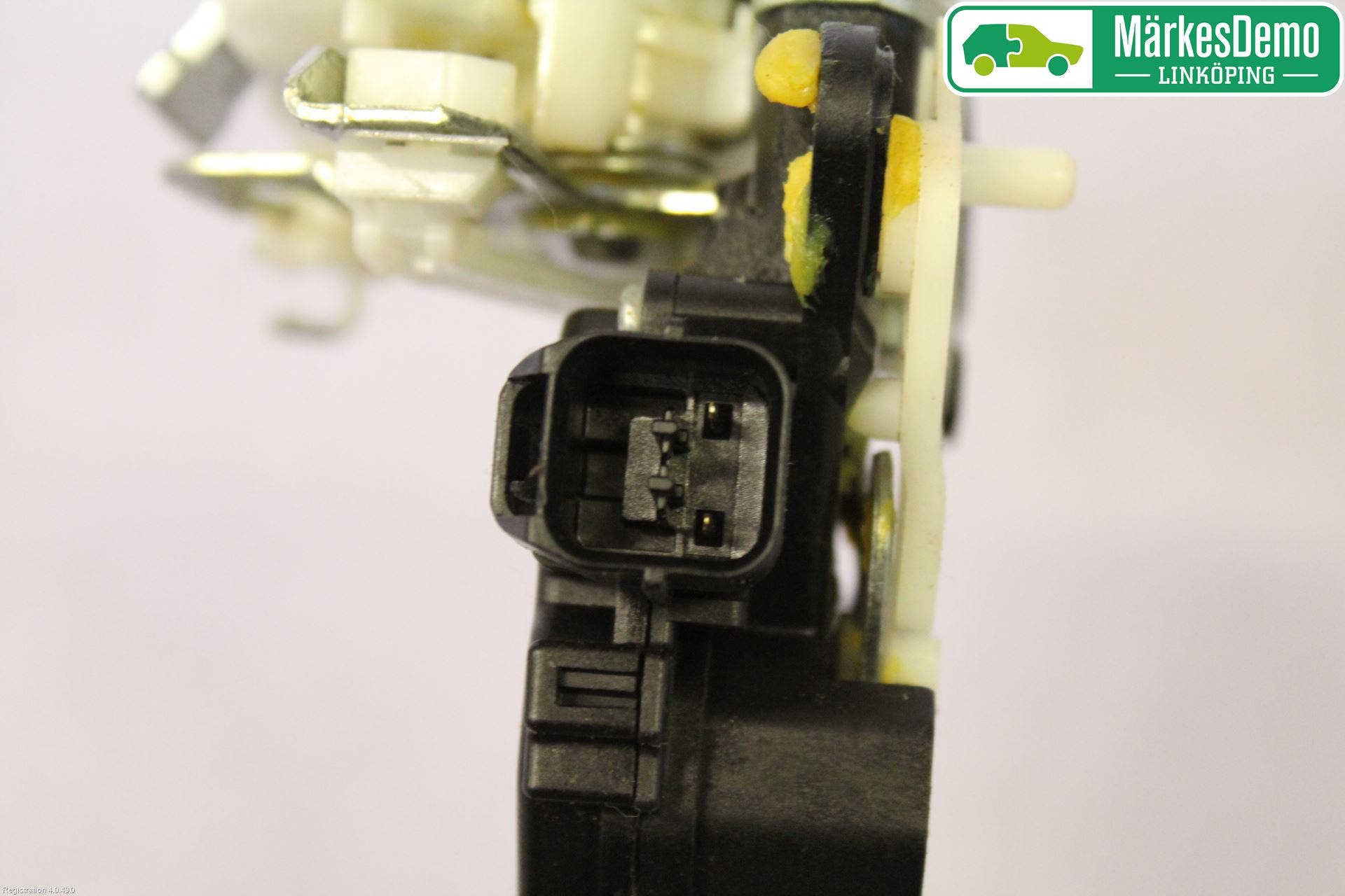 Mitsubishi LANCER 07-14 Låskista-Dörrlås