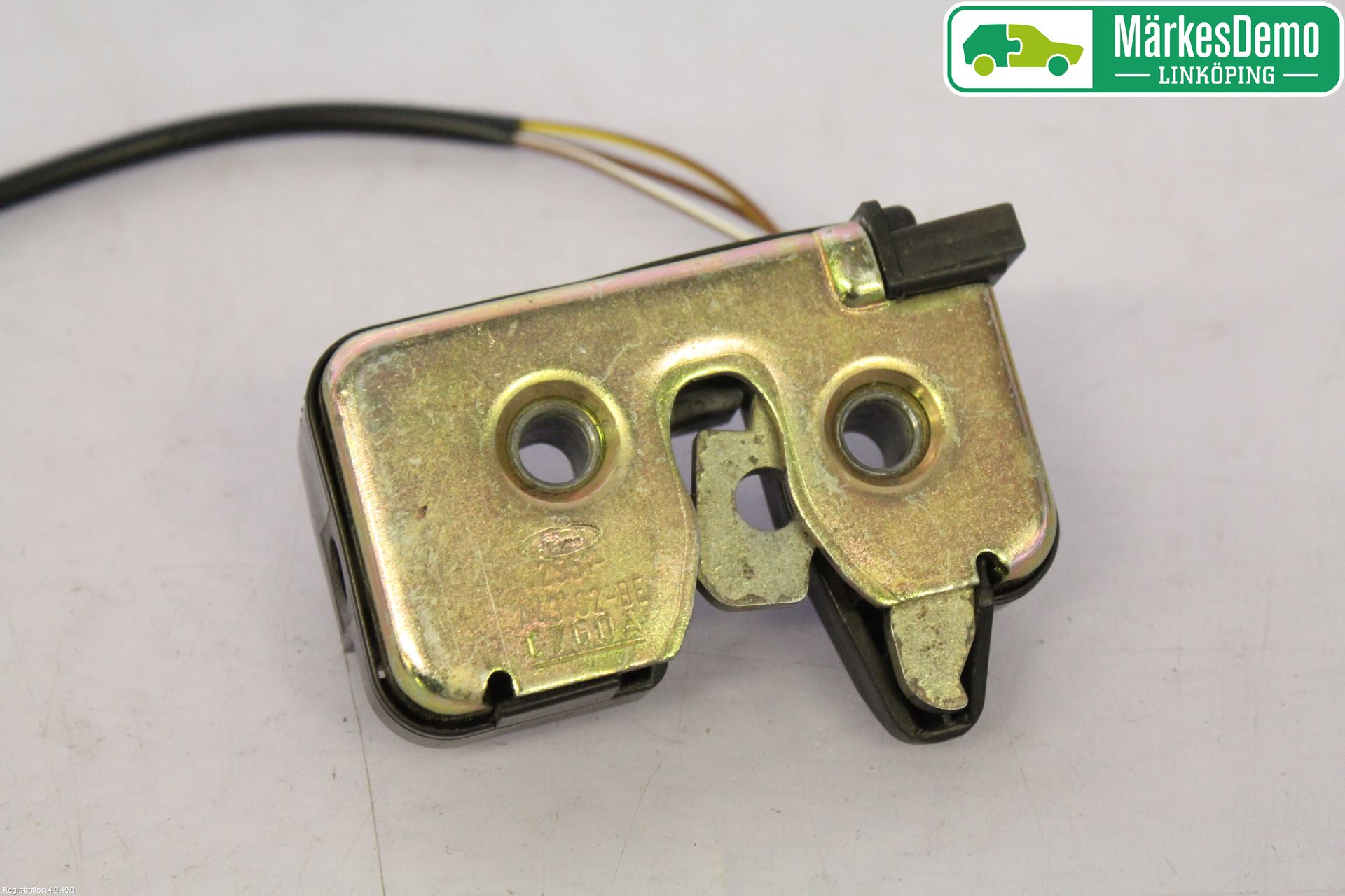 Ford FIESTA     02-05 Låskista Baklucka