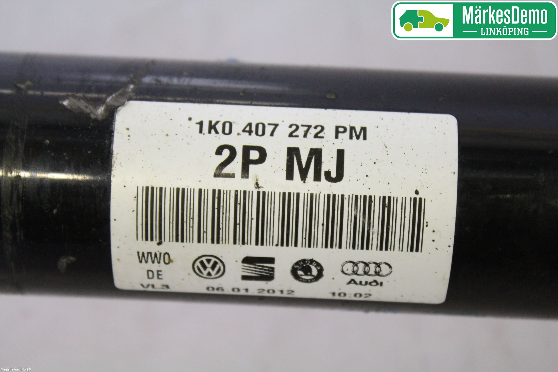Volkswagen VW CADDY 11-15 Drivaxel Fram Höger