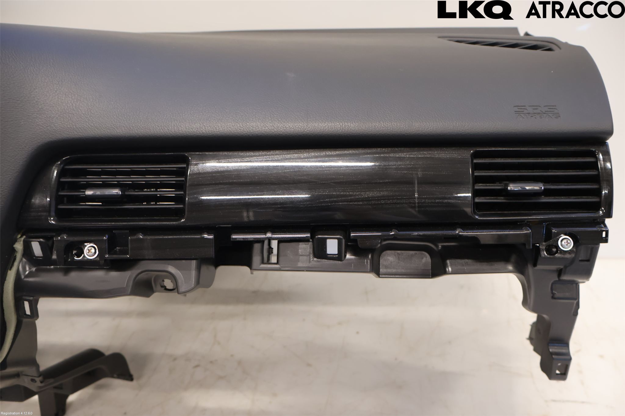 Mitsubishi OUTLANDER 13-21 Instrumentbräda