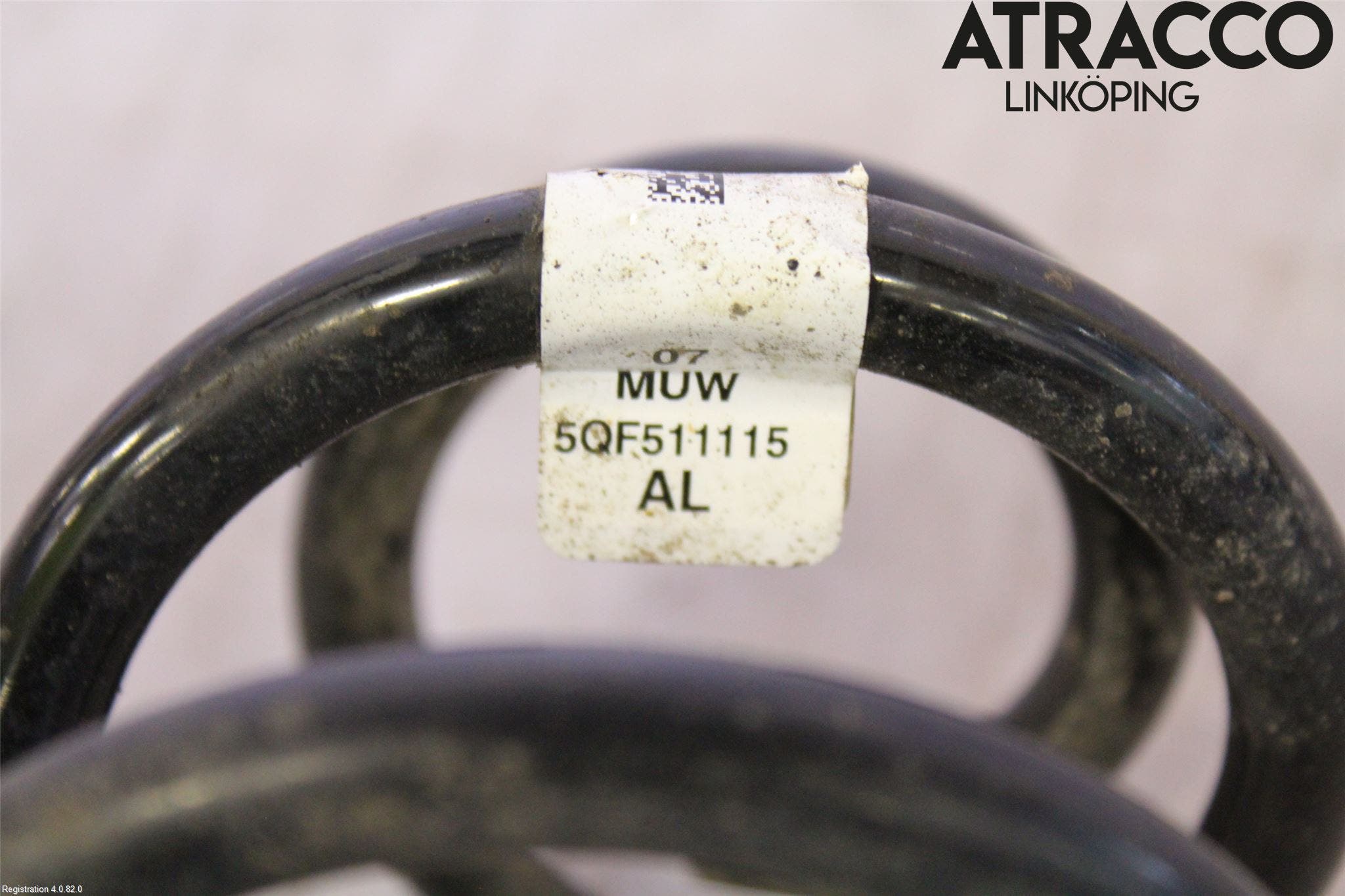 Volkswagen VW T-ROC 18- Fjäder Bak