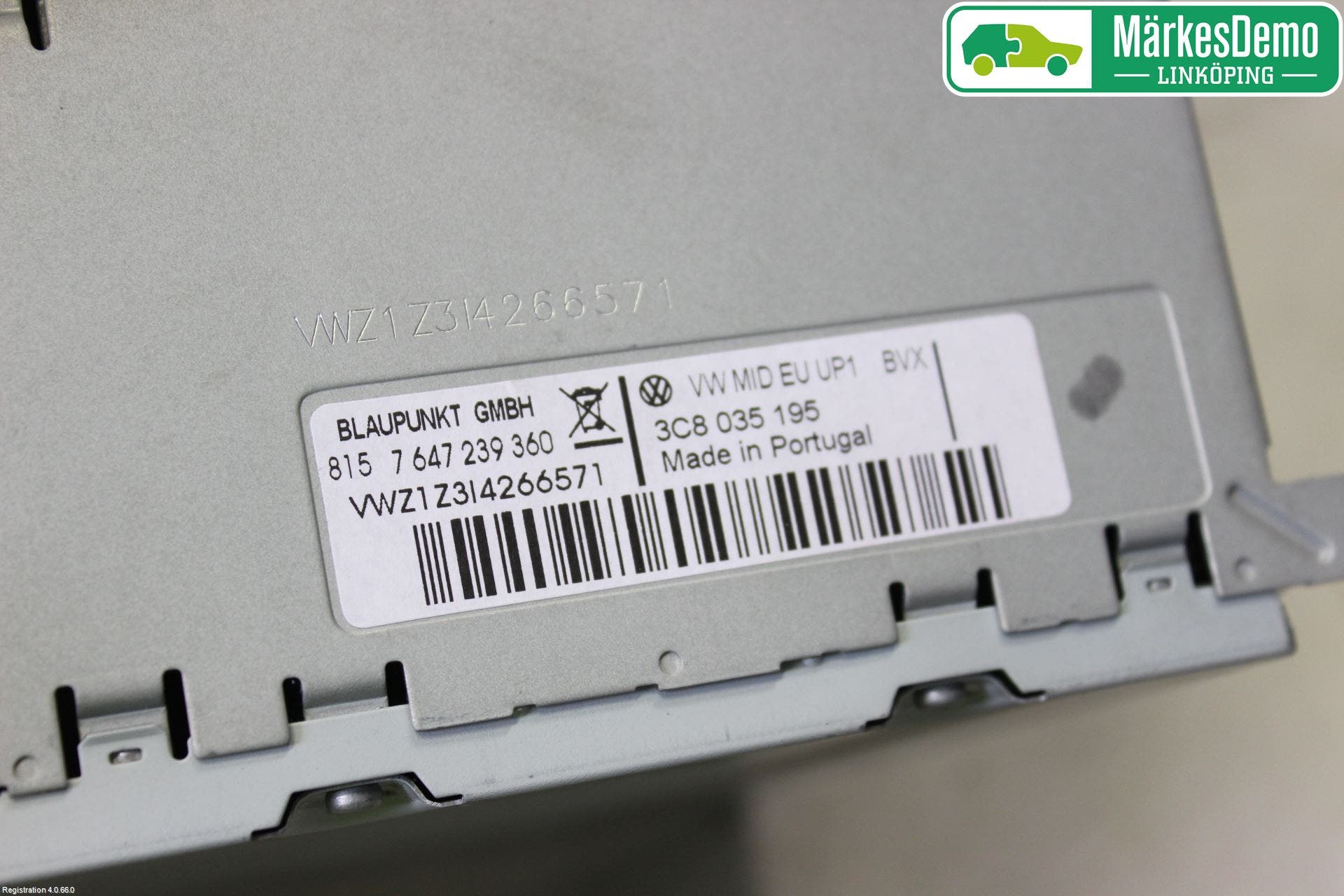 Volkswagen VW PASSAT 05-11 Cd Radio - Multimediapanel