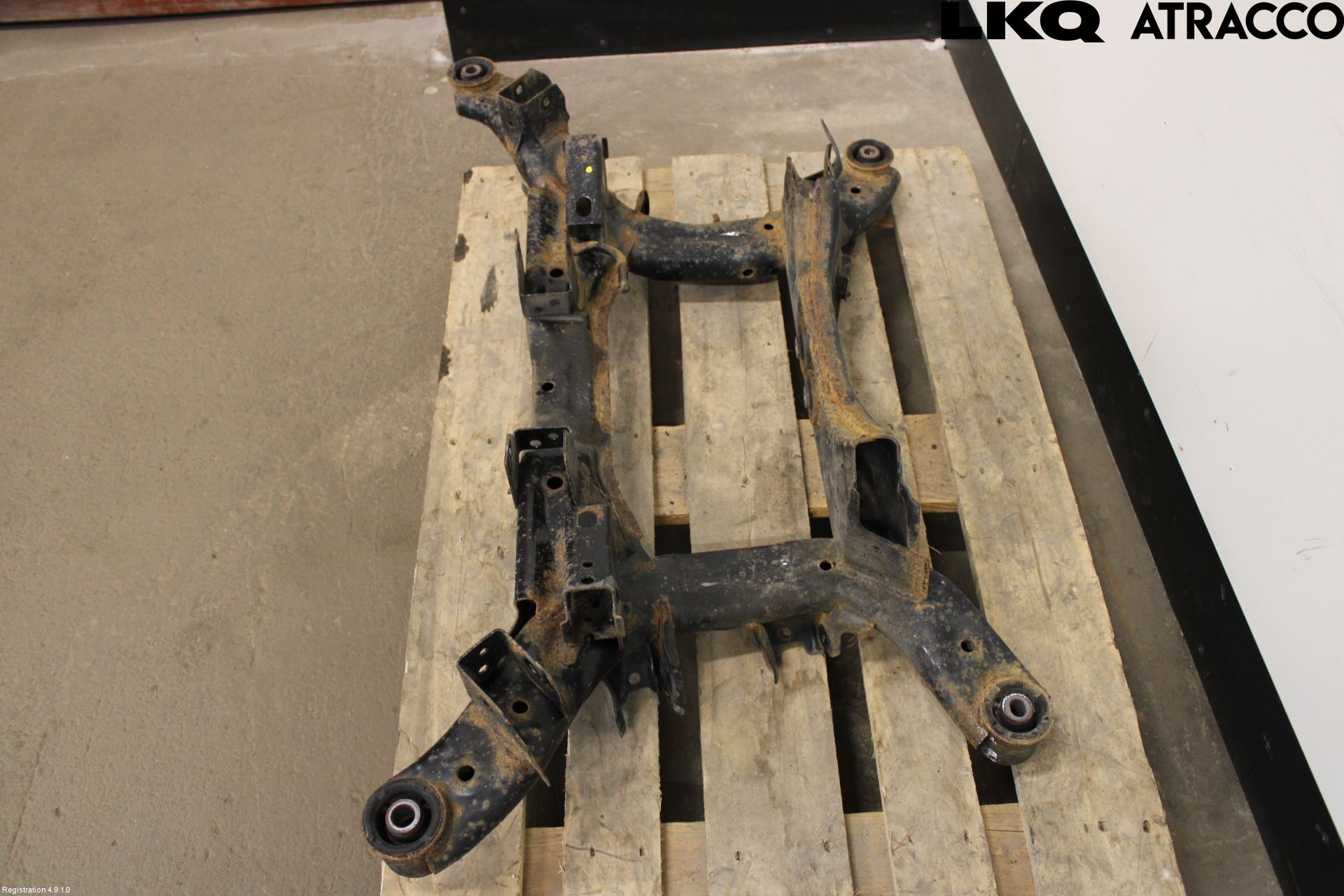 Subaru FORESTER SK 19- Bakaxelbalk