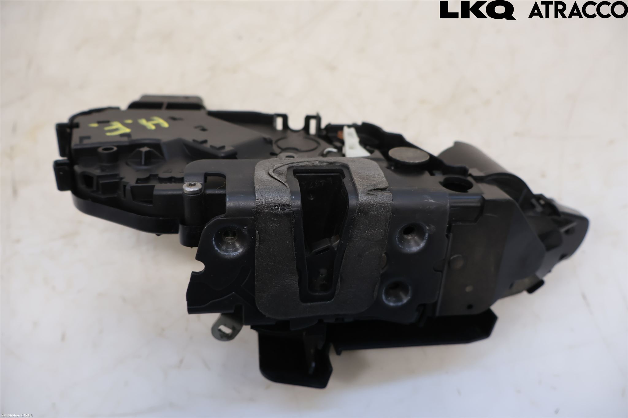 Ford KUGA 08-12 Låskista-Dörrlås