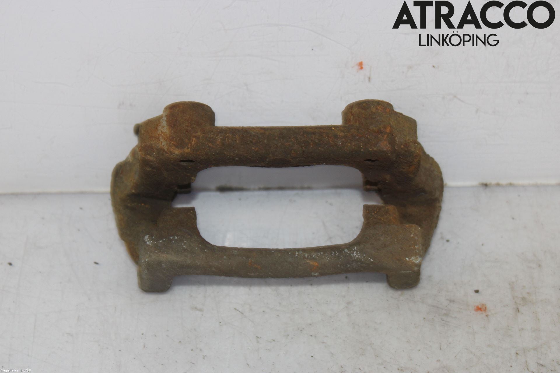 Toyota AURIS 13-19 Bromsokshållare